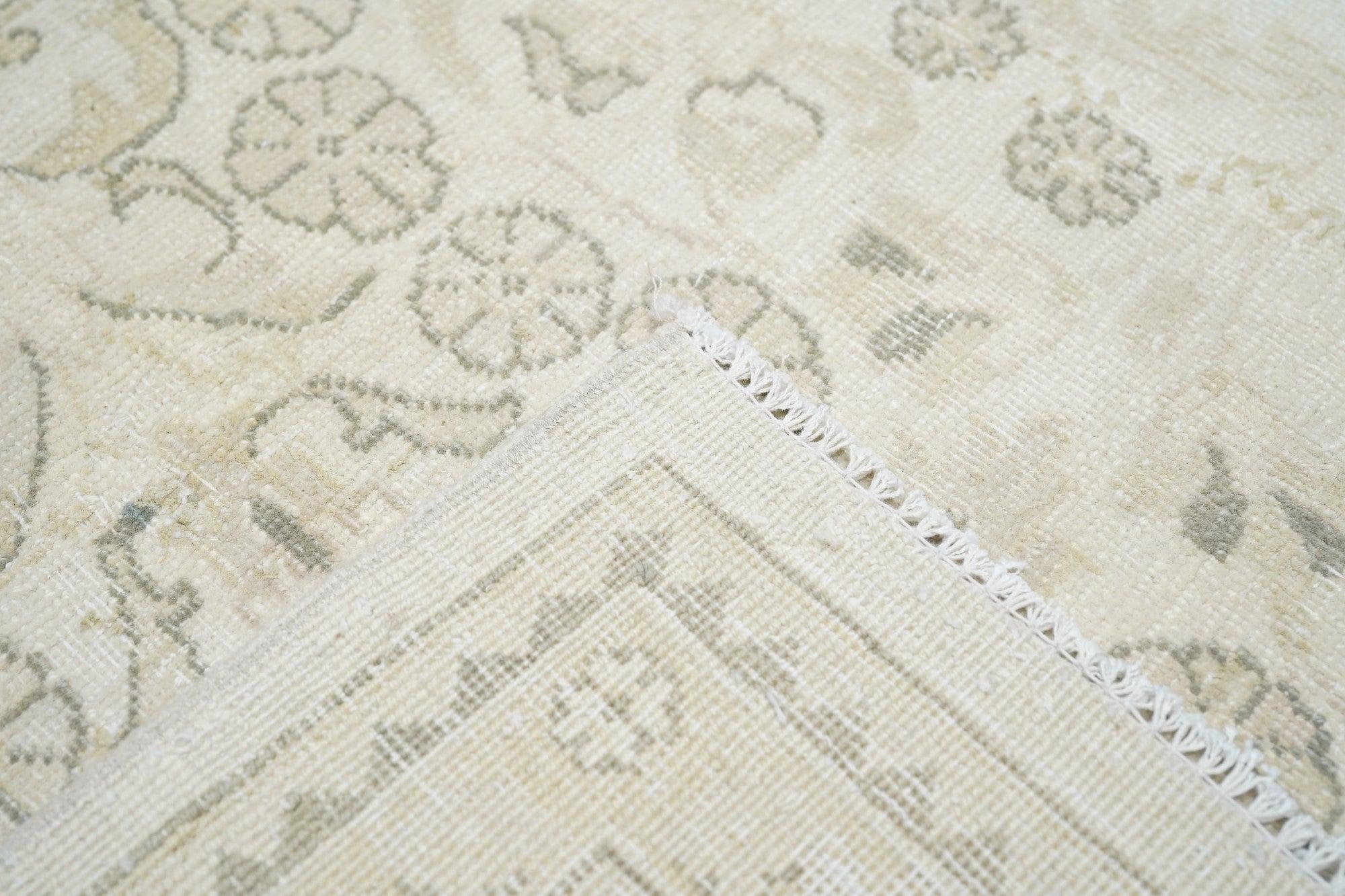 Tappeto persiano Tabriz Vintage 7'9'' x 11'3'' in vendita 4