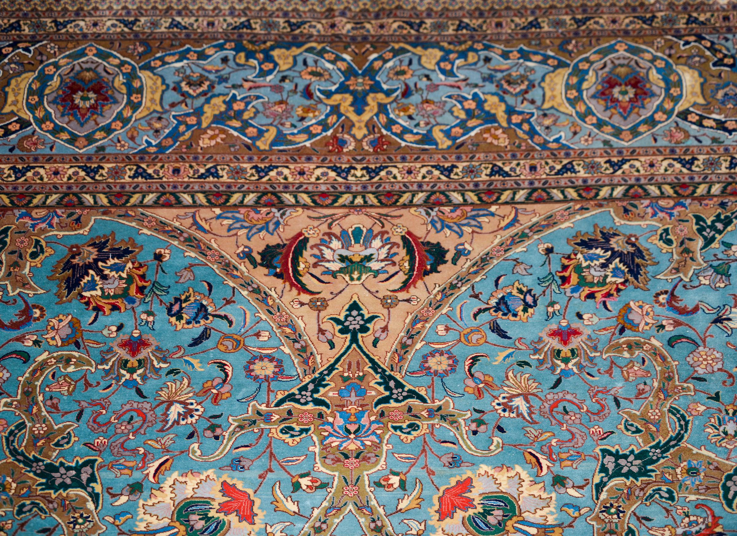 Persischer Täbriz-Teppich im Angebot 3