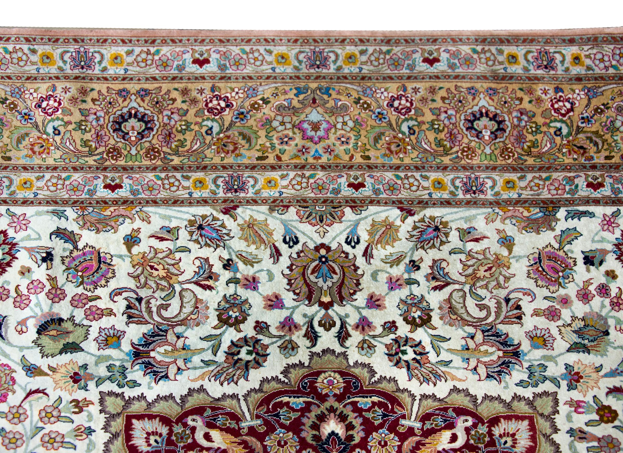 Alter persischer Täbris-Teppich im Angebot 2