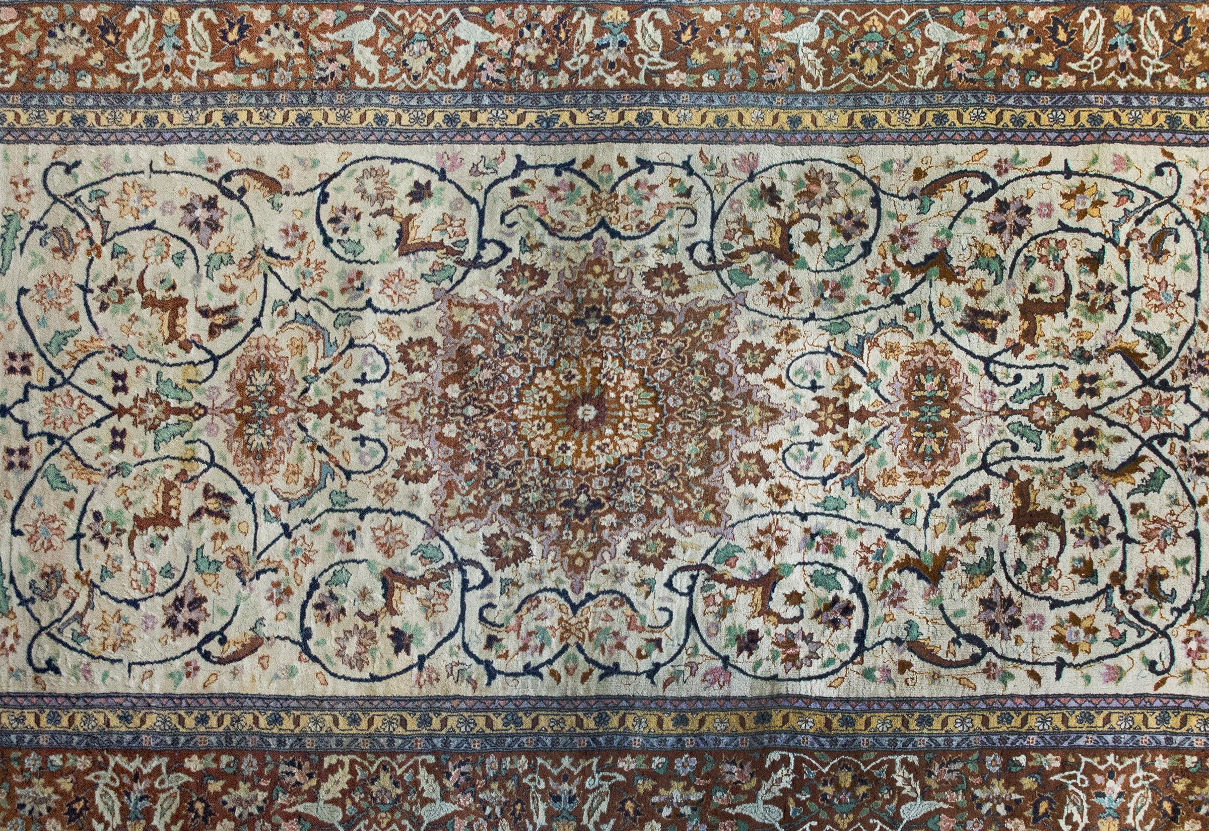 Tappeto persiano Tabriz vintage in vendita 4