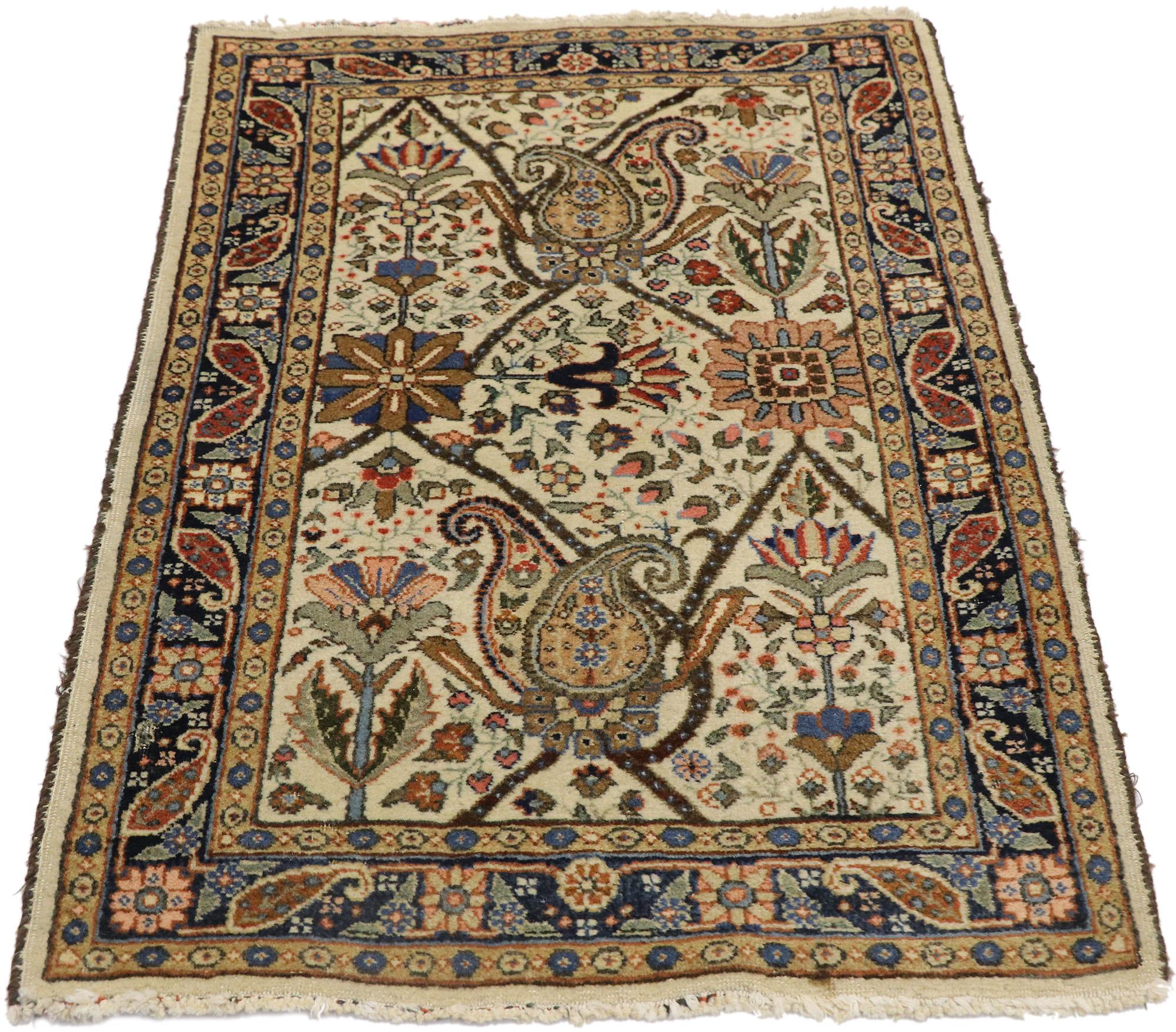 Alter persischer Täbris-Teppich (Tabriz) im Angebot