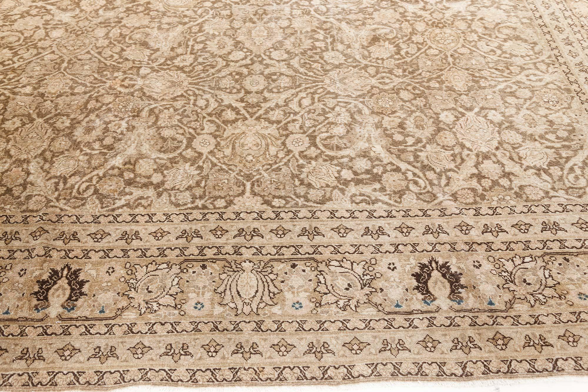 Doris Leslie Blau Tappeto persiano Tabriz autentico del XIX secolo In condizioni buone in vendita a New York, NY