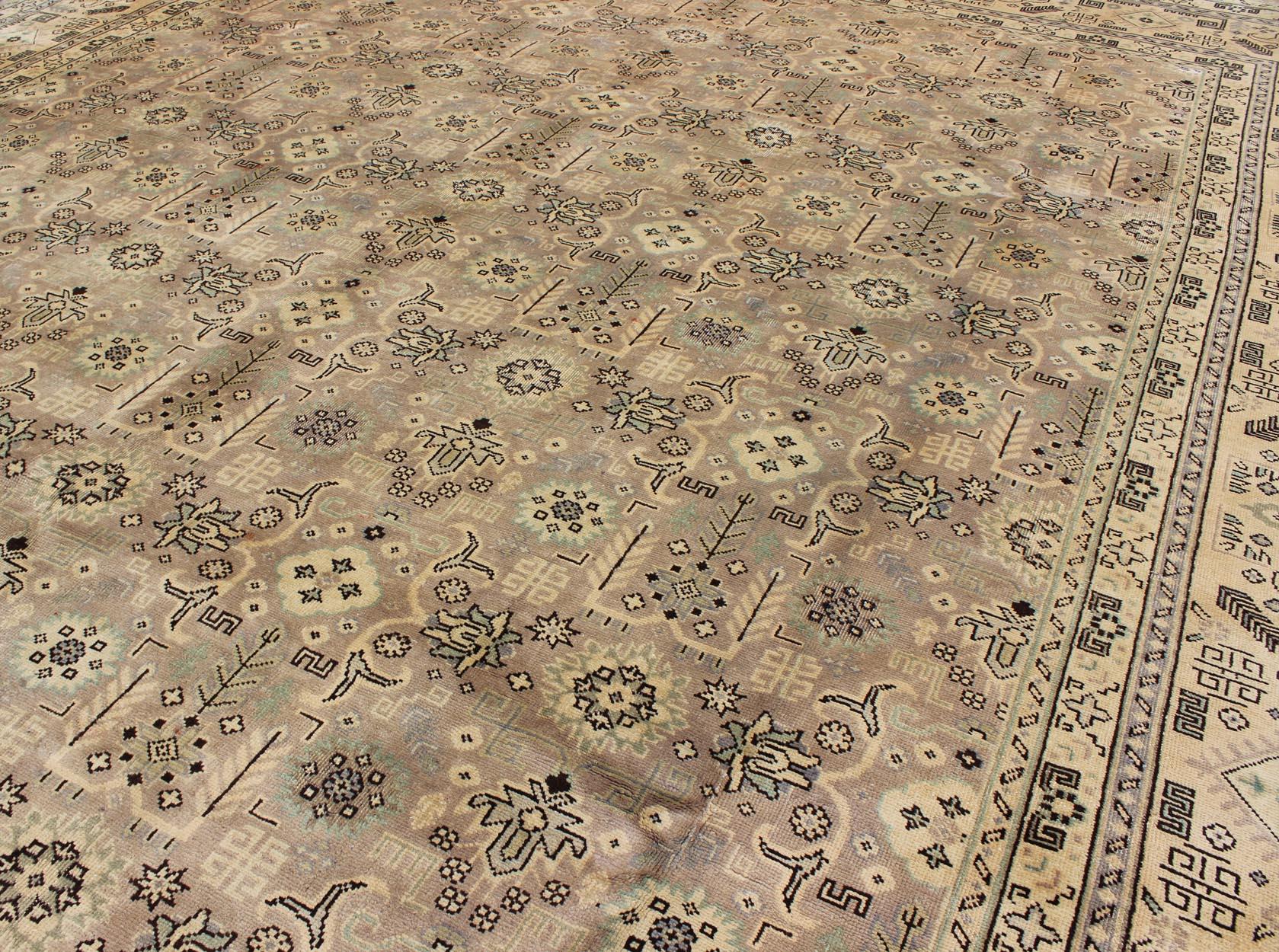 Wool Vintage Persian Tabriz Rug with all over design in light colors For Sale
