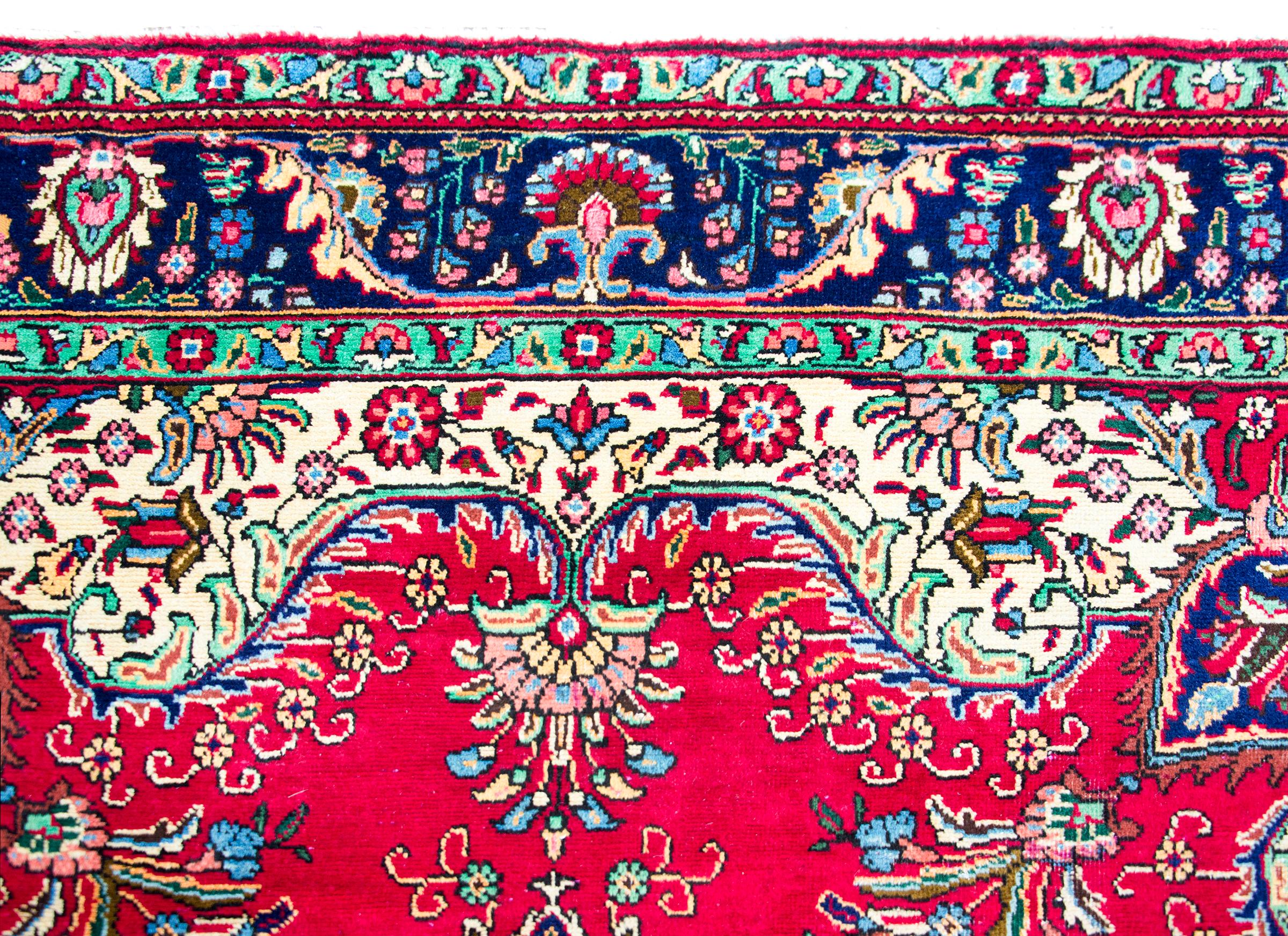 Alter persischer Täbris-Teppich (Handgeknüpft) im Angebot