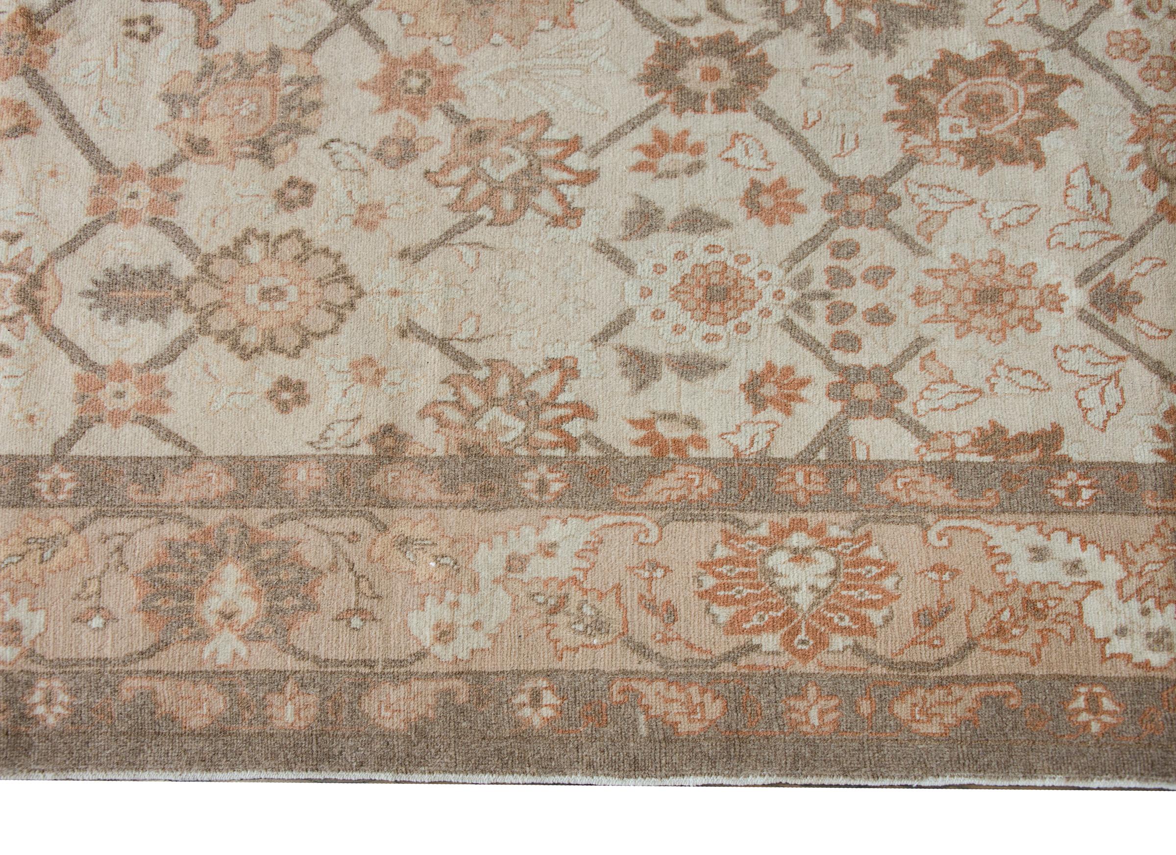 Alter persischer Täbris-Teppich (20. Jahrhundert) im Angebot