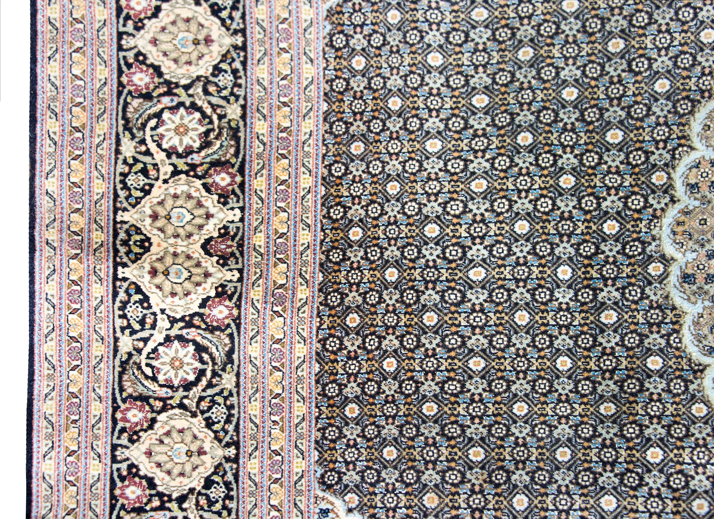 Alter persischer Täbris-Teppich im Angebot 1