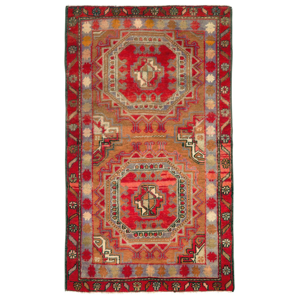 Vintage Persian Rug For Sale at 1stDibs