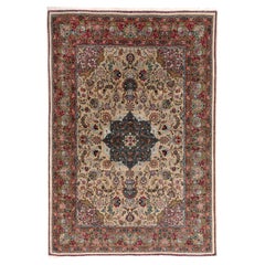 Persischer Täbris-Teppich in Beige, Rot & Blau mit Blumenmotiven, Grün von Teppich & Kelim