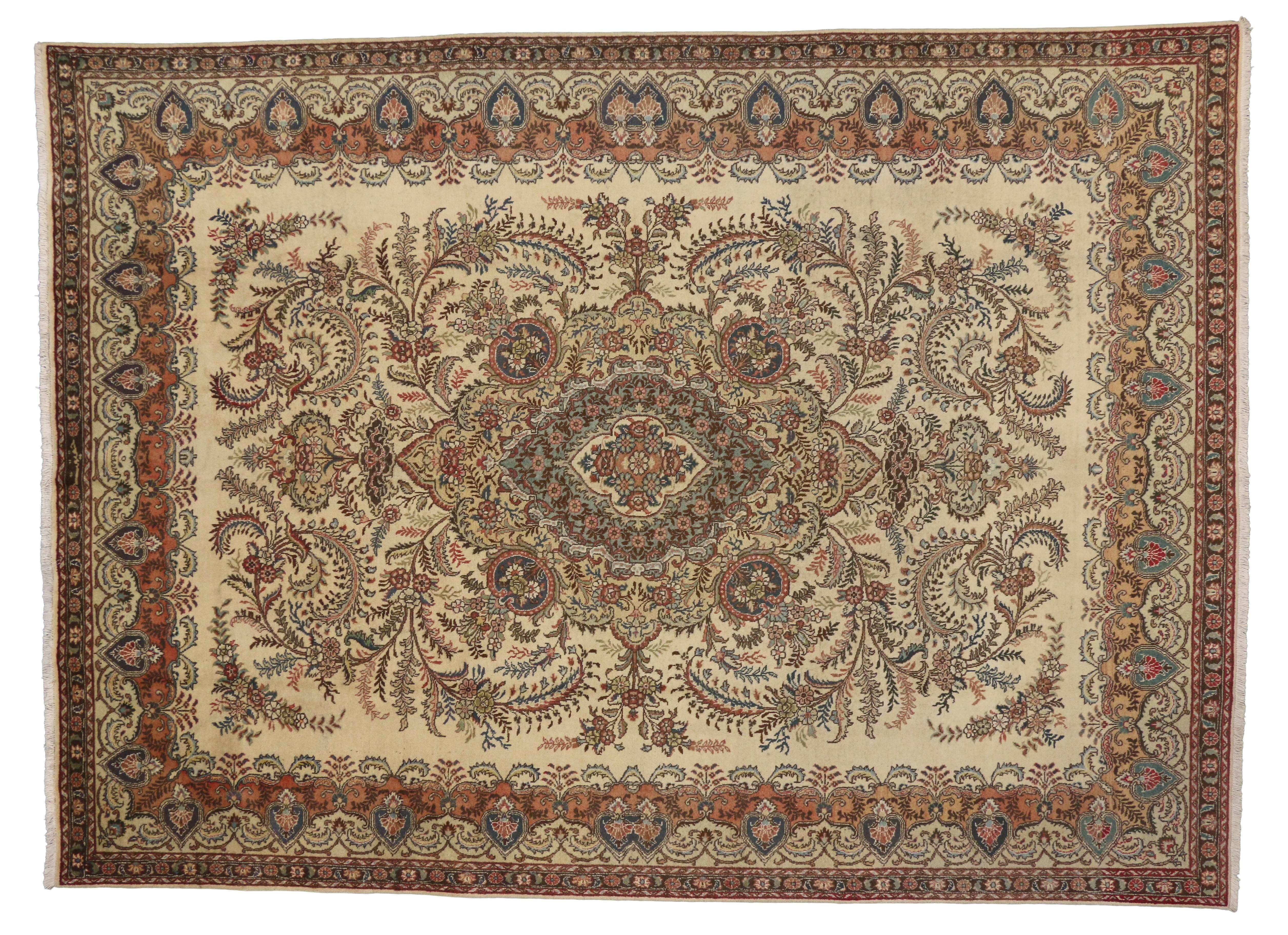 20th Century Vintage Persian Tabriz Rug in Light Colors For Sale