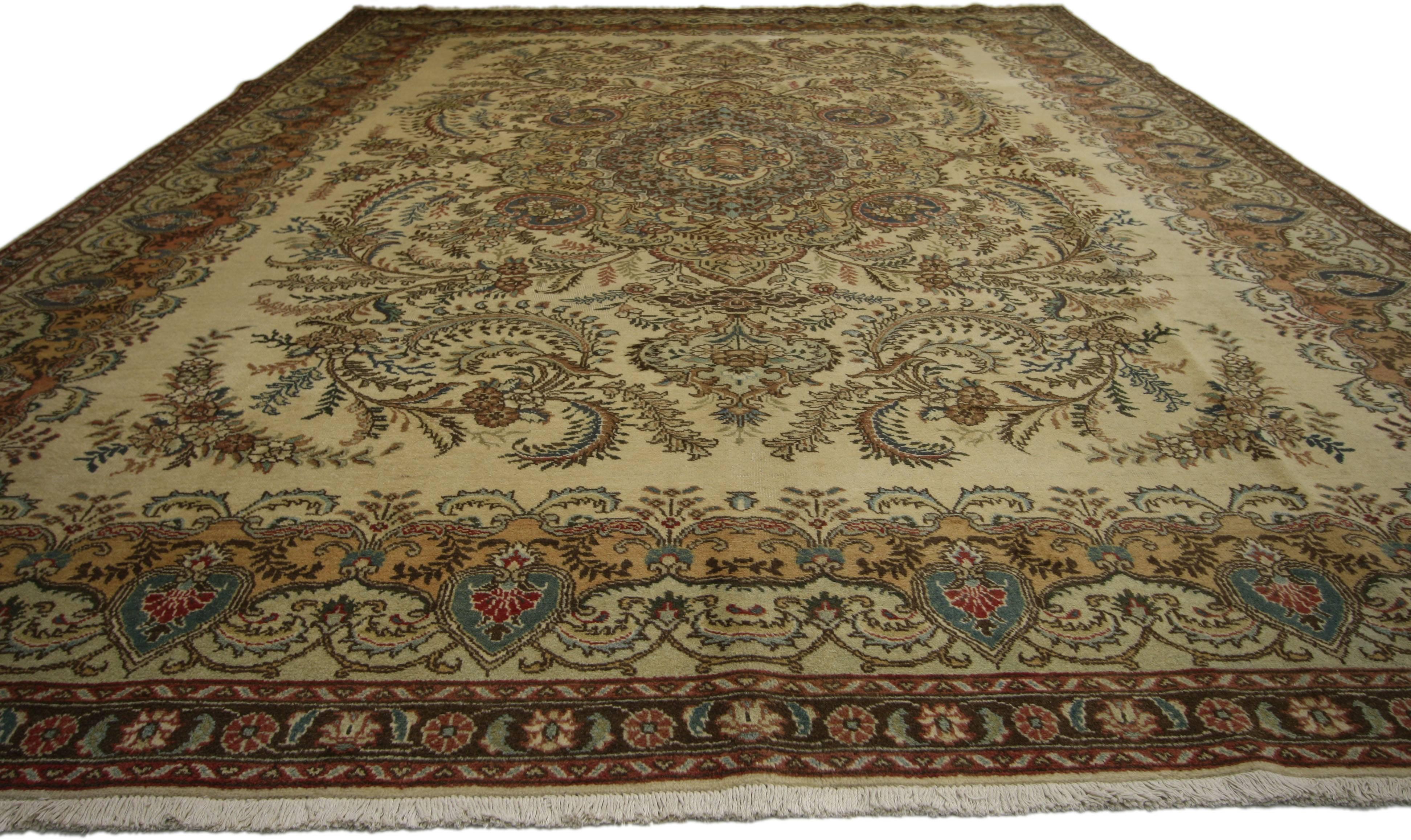 Vintage Persian Tabriz Rug in Light Colors For Sale 1