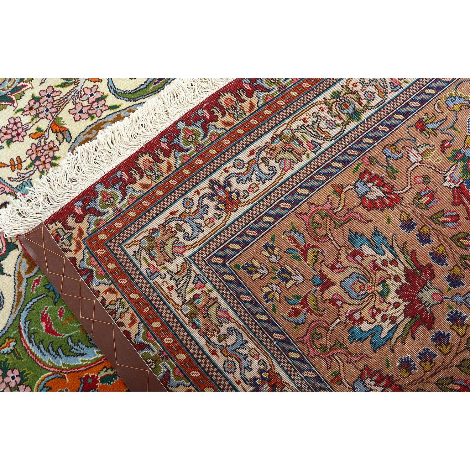Tappeto Tabriz vintage in lana e cotone 19'10 X 13'7

Key Detail:
Pile: Lana 
Fondazione: Cotone 
Origine: Tabriz
Design: Medaglione centrale
Età approssimativa: 70 anni
Qualità (KPI): 500
Condizioni: Buono
Dimensioni: 19'10 x 13'7
Numero di