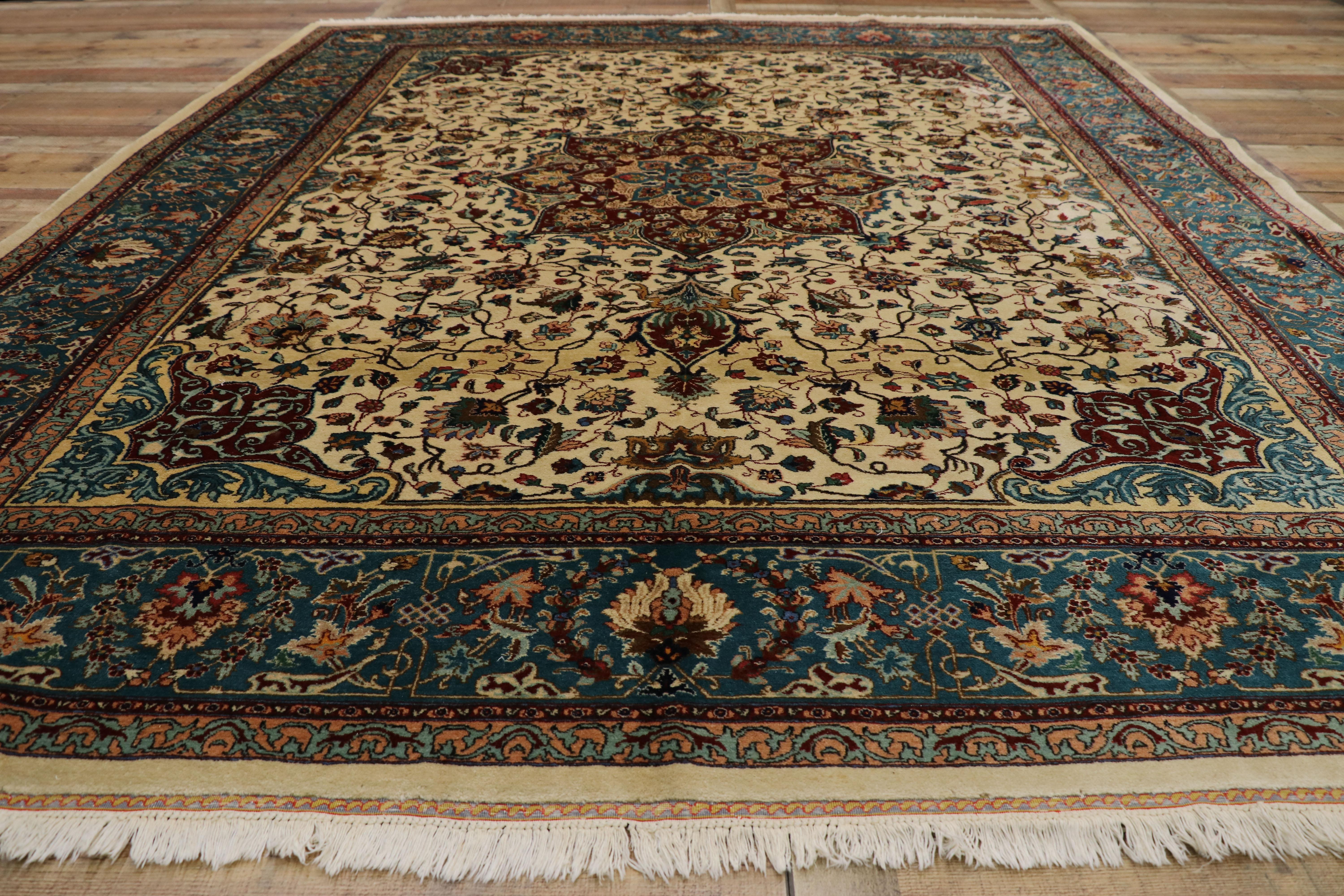 Vintage Persian Tabriz Rug with Baroque Venetian Style In Good Condition For Sale In Dallas, TX