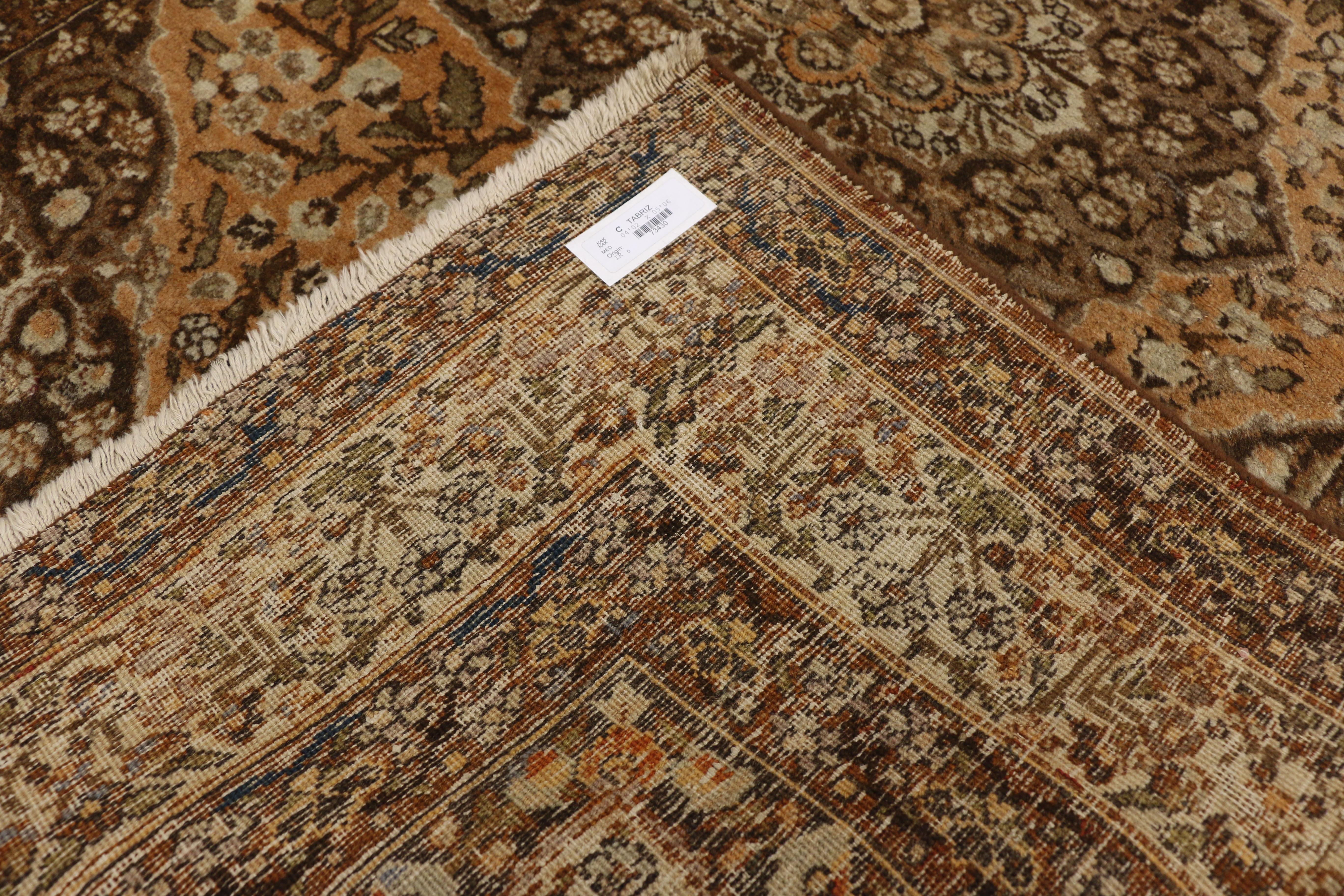 Vintage Persian Tabriz Rug with Craftsman Tuscan Style In Good Condition For Sale In Dallas, TX