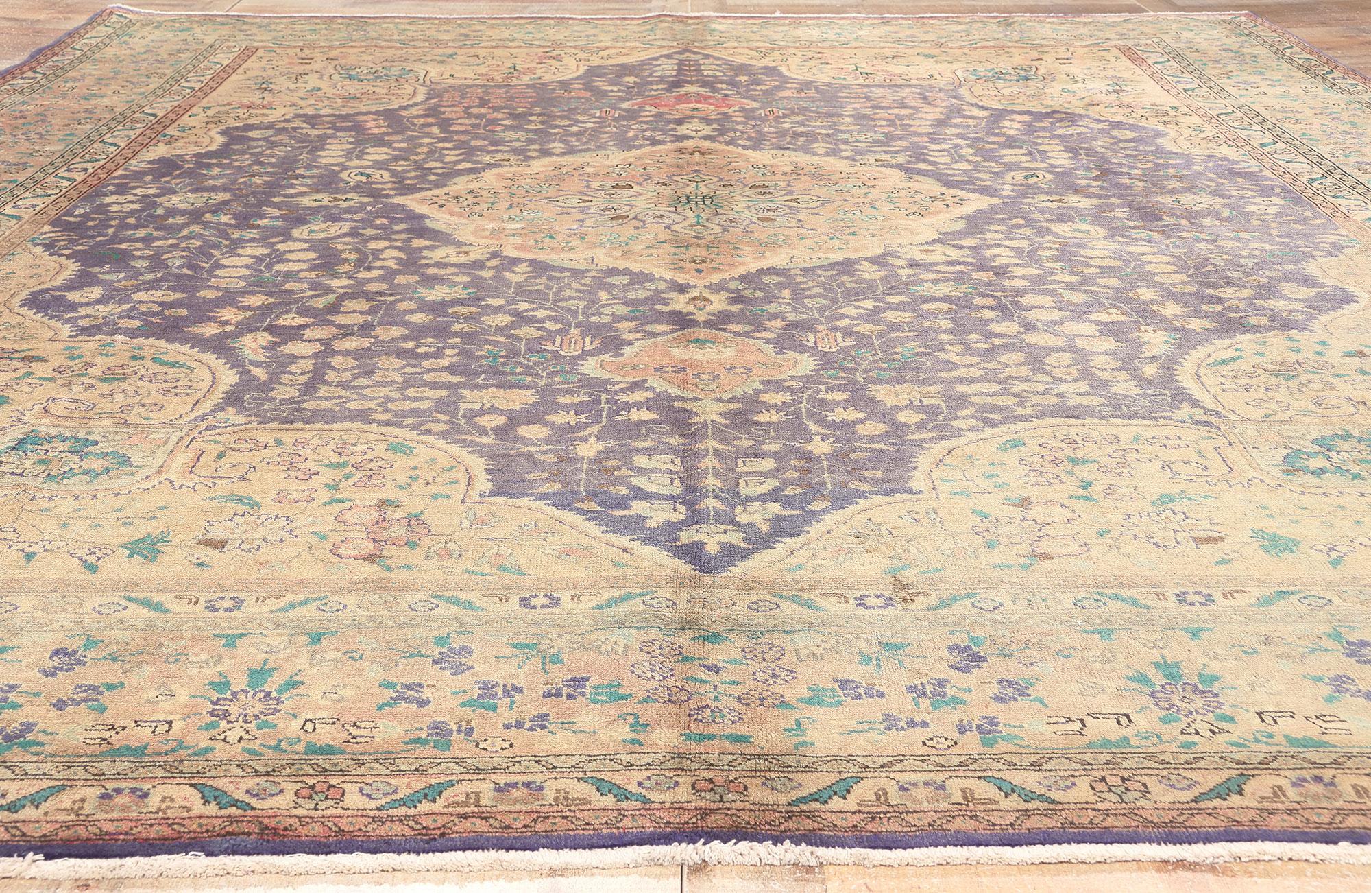 Tapis persan Tabriz pastel vintage, 09'10 X 13'00 en vente 1