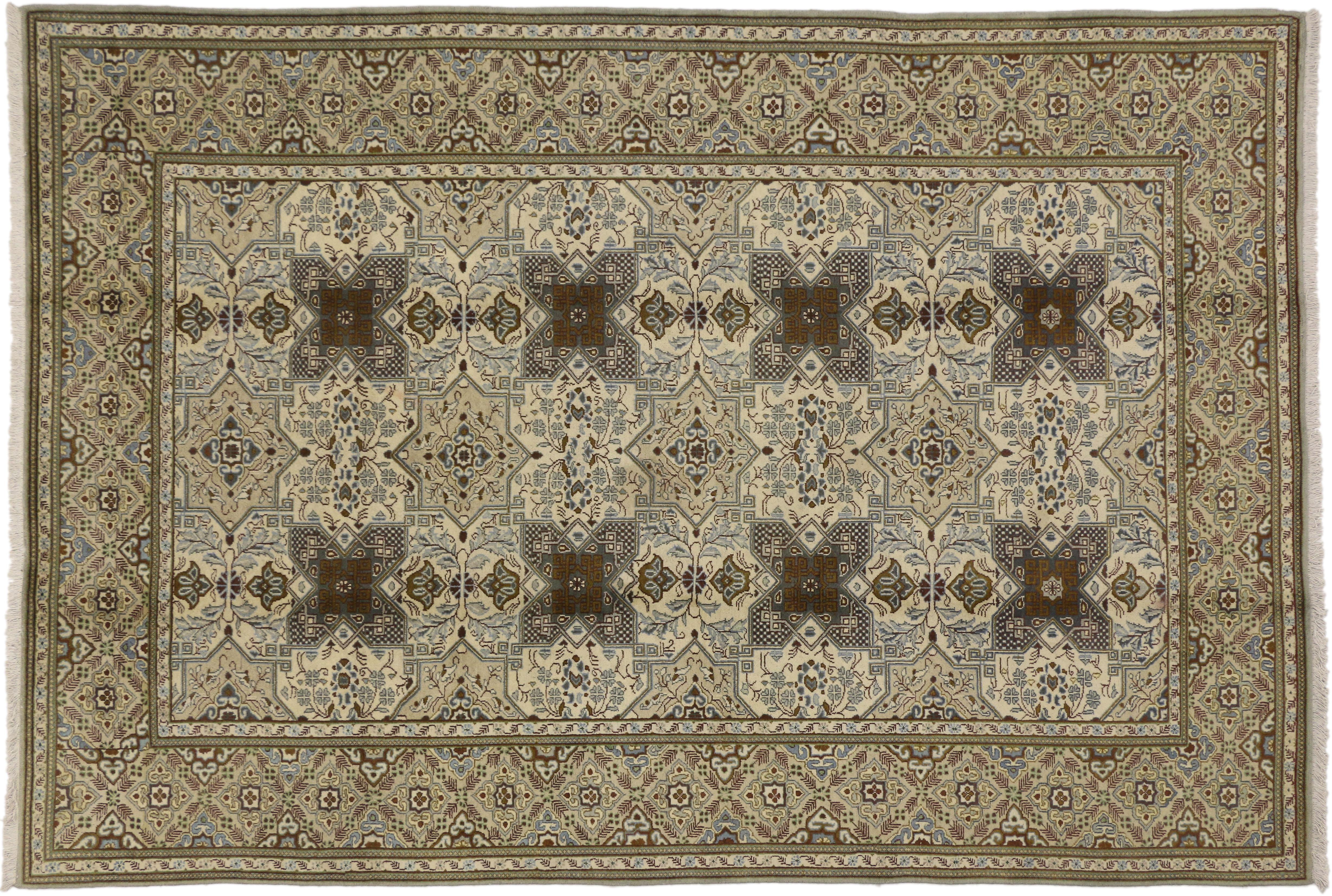 20th Century Vintage Persian Tabriz Rug with Islamic Quatrefoil Tile Art Work Design For Sale