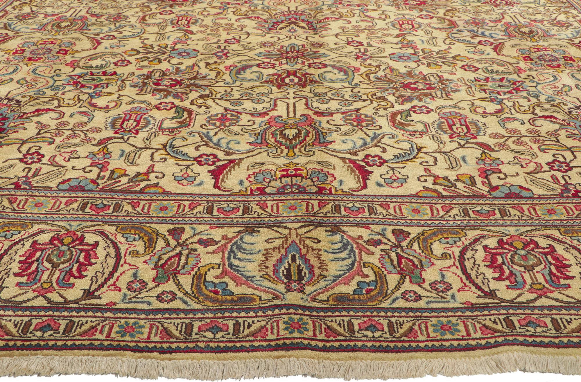 Vintage Persian Tabriz Rug with Pastel Earth-Tone Colors In Good Condition For Sale In Dallas, TX