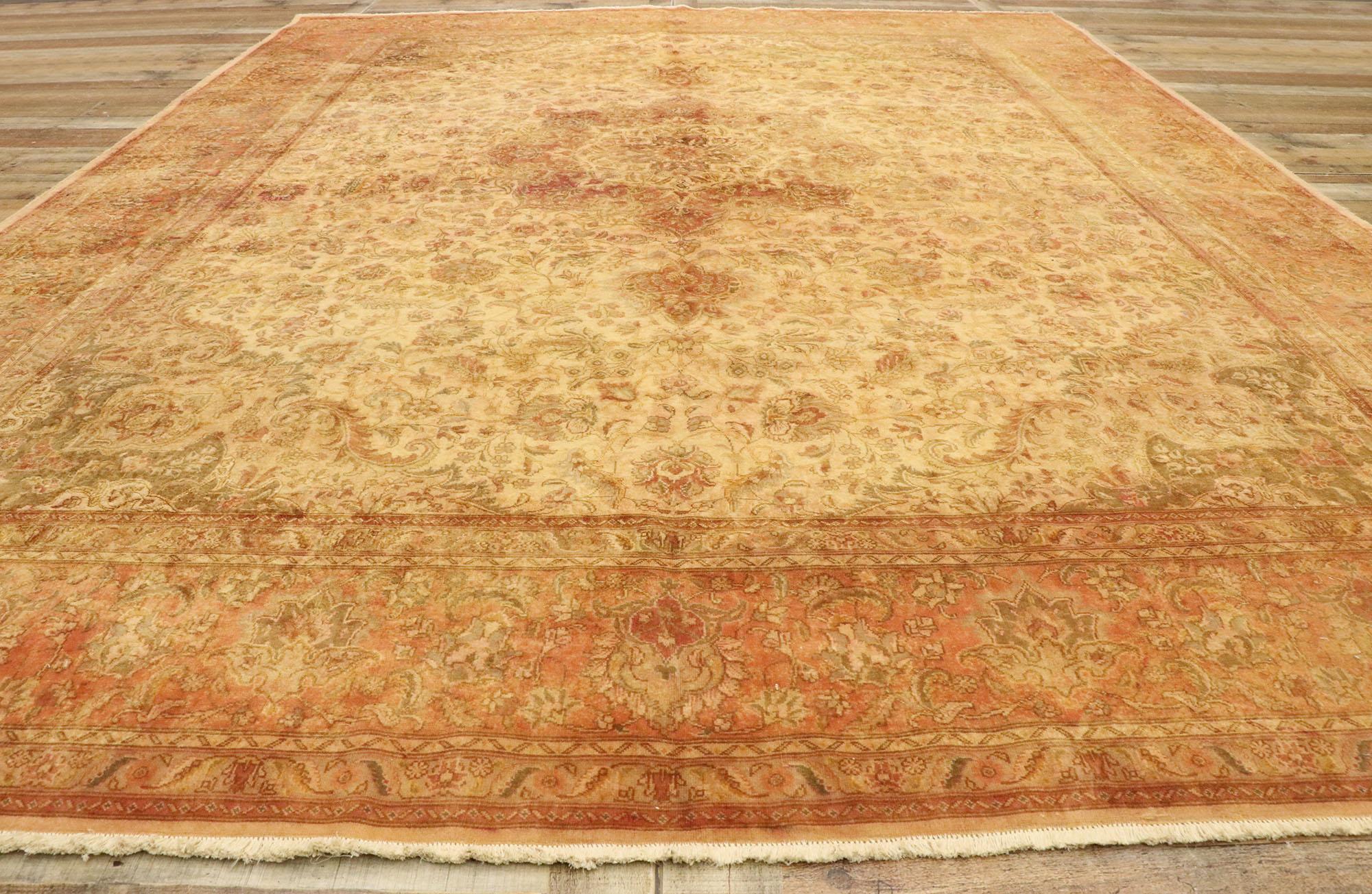 Vintage Persian Tabriz Rug with Rustic Mediterranean Tuscan Style In Good Condition For Sale In Dallas, TX