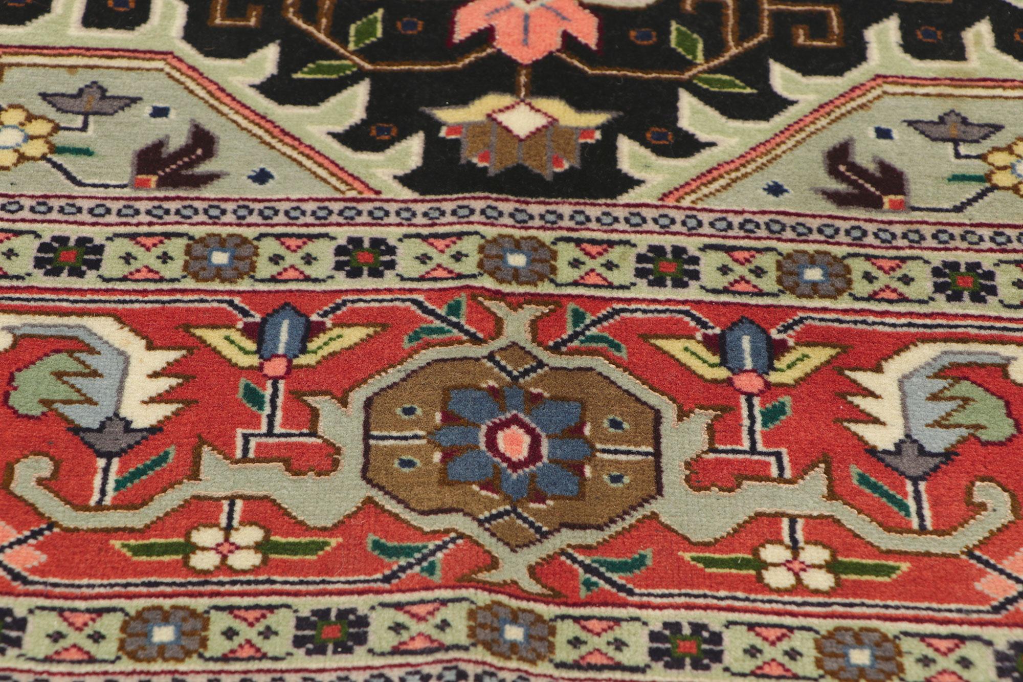 Persischer Tabriz-Teppich im traditionellen, modernen Stil (20. Jahrhundert) im Angebot