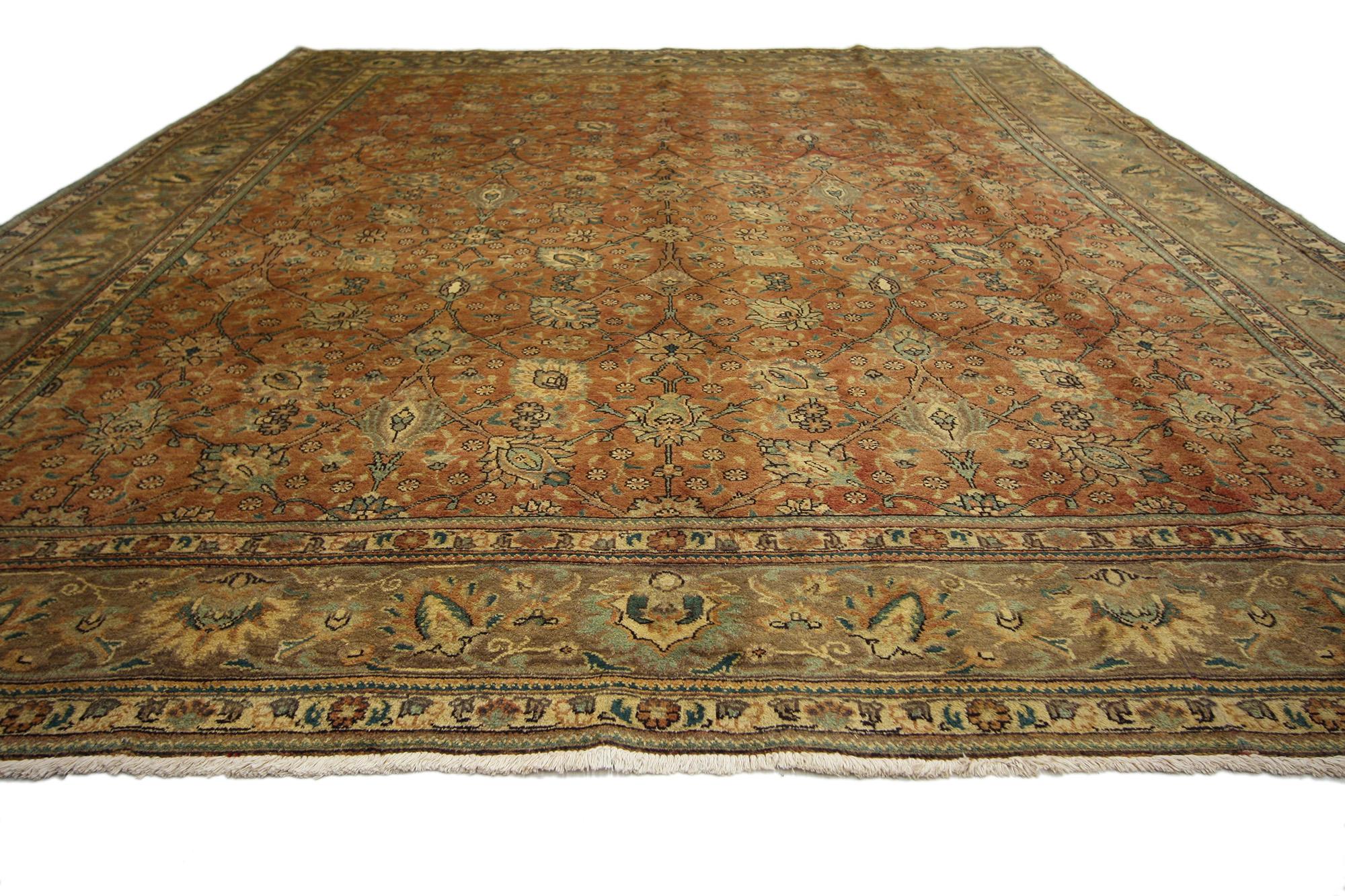 Persischer Tabriz-Teppich im traditionellen Stil (Handgeknüpft) im Angebot