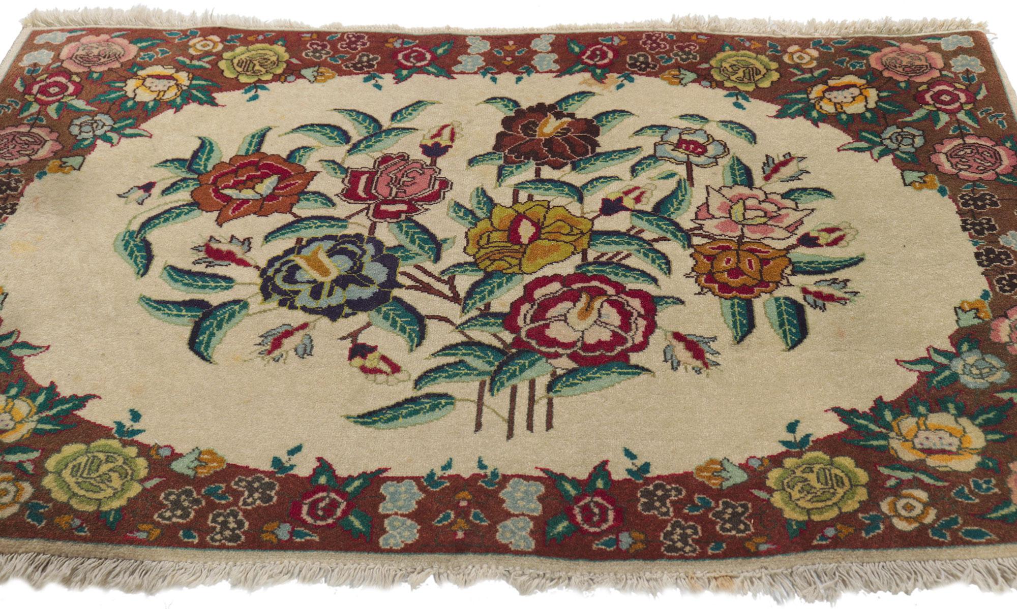 1950's Persian Tabriz Rug with Traditional Style In condizioni buone in vendita a Dallas, TX