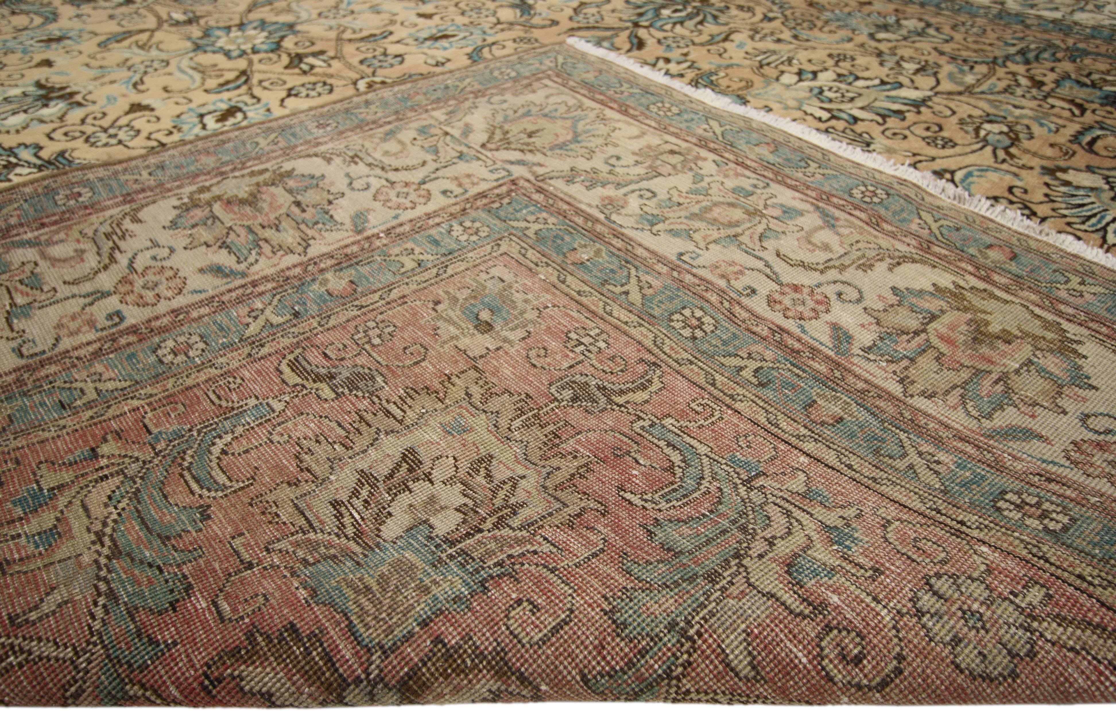 Vintage Persian Tabriz Rug with Rustic Georgian Style In Good Condition For Sale In Dallas, TX