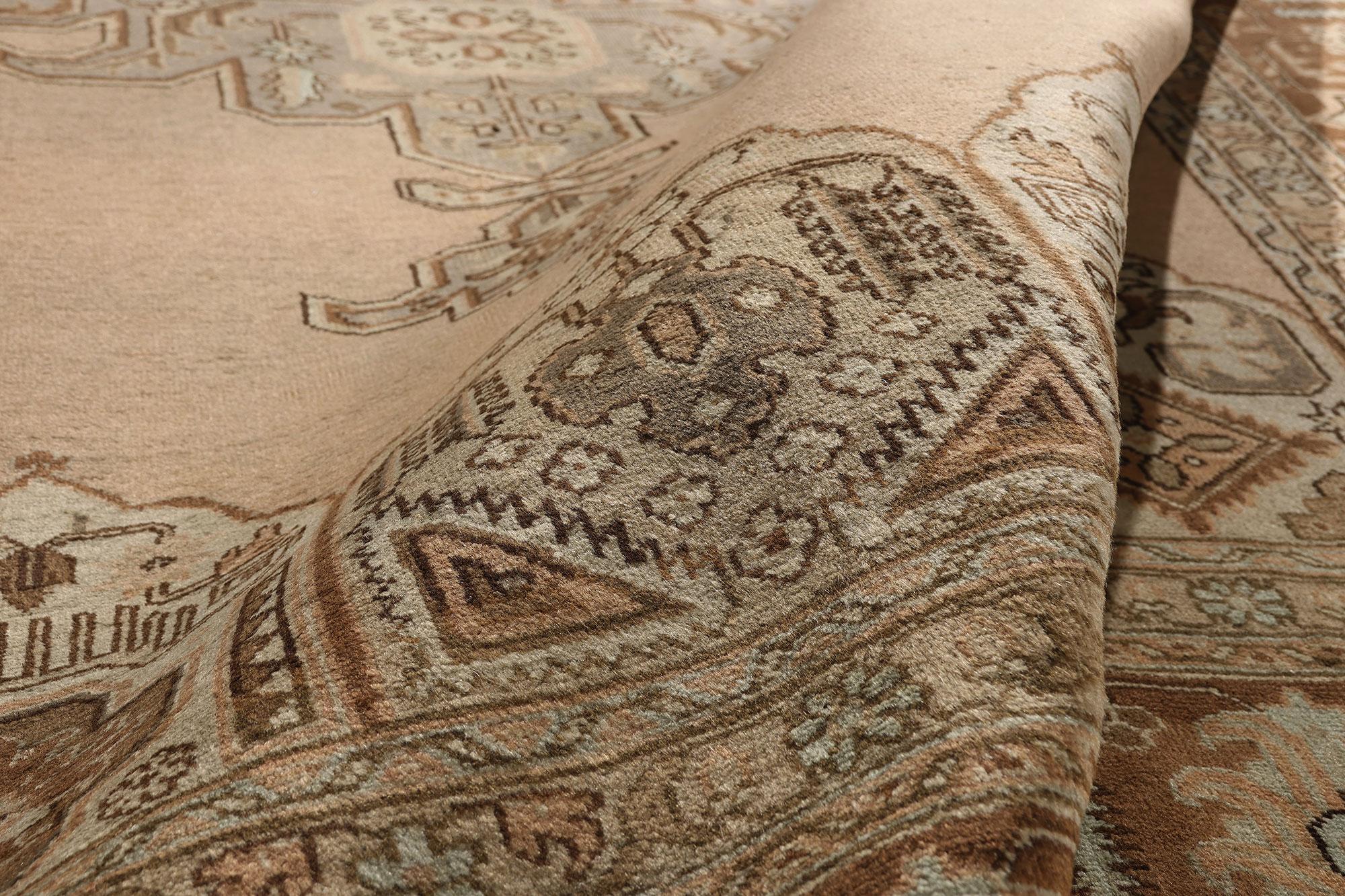 Alfombra Persa Tabriz Vintage de Estilo Tradicional en Bueno estado para la venta en Dallas, TX