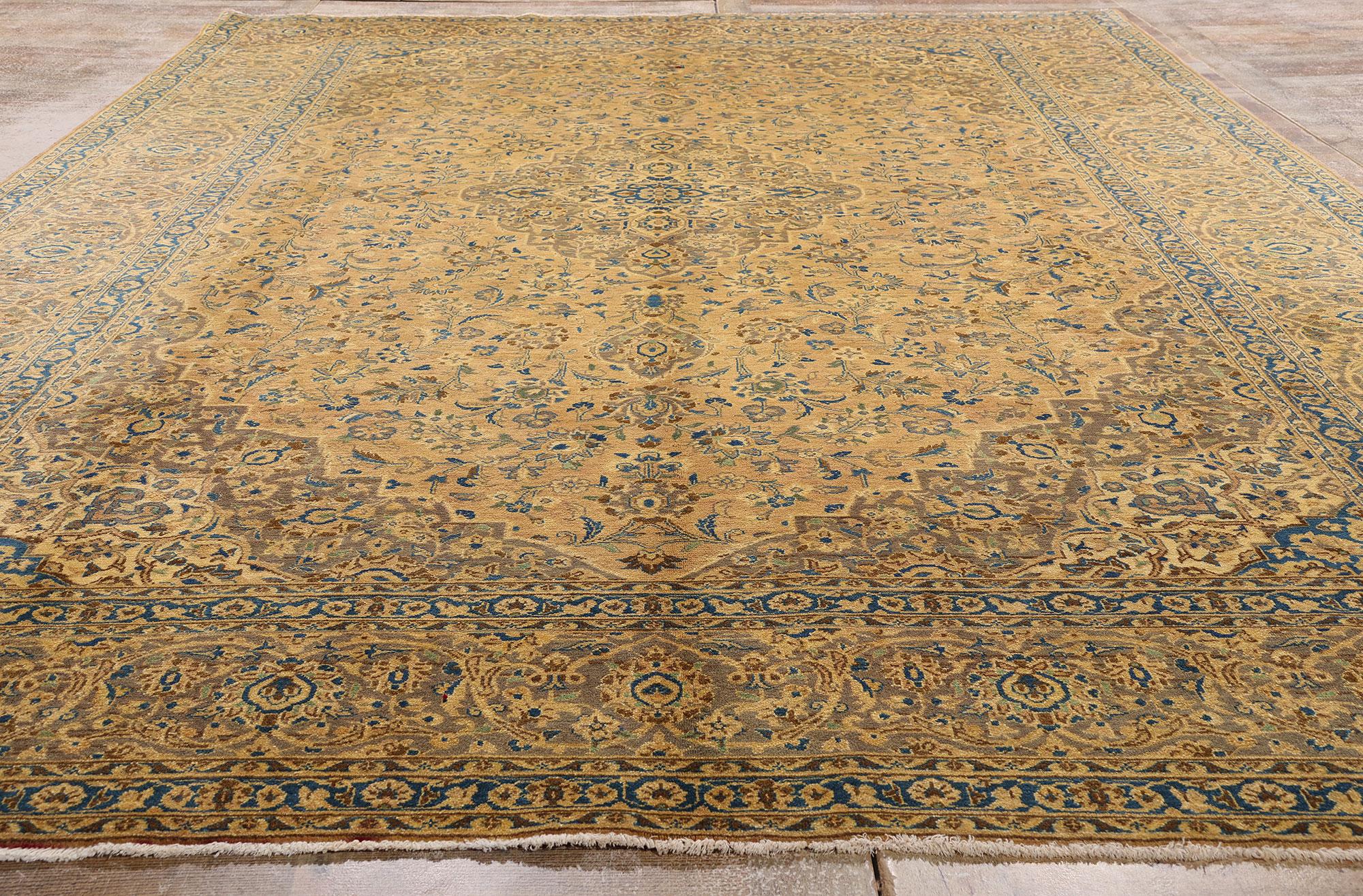 Tappeto persiano Tabriz vintage con stile tradizionale In condizioni buone in vendita a Dallas, TX