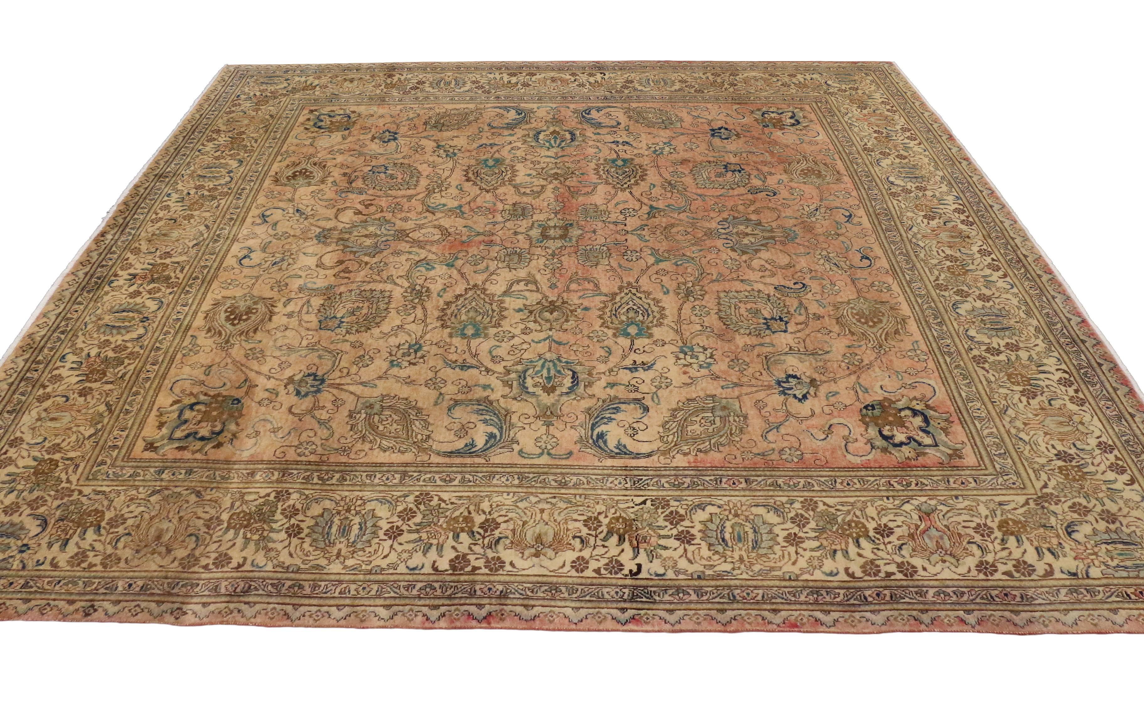 Vintage Persian Tabriz Rug with Traditional Style, Persian Square Rug In Good Condition In Dallas, TX