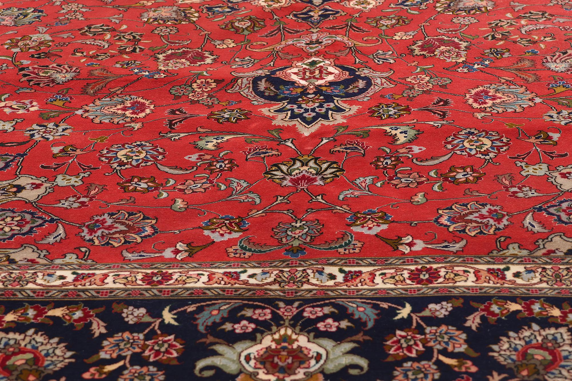 Persiano Tappeto persiano Tabriz degli anni '50 con stile moderno in vendita