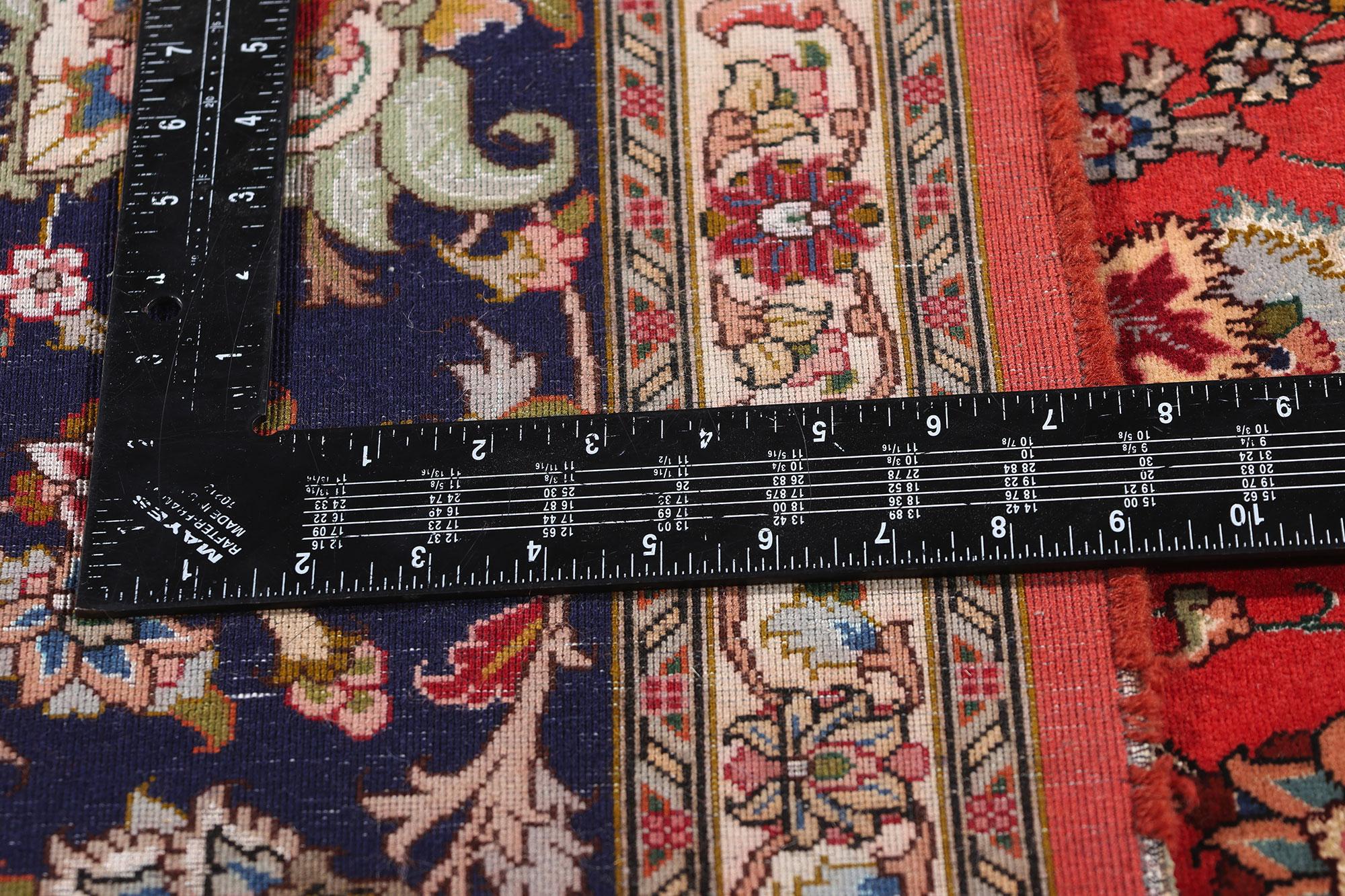 Annodato a mano Tappeto persiano Tabriz degli anni '50 con stile moderno in vendita