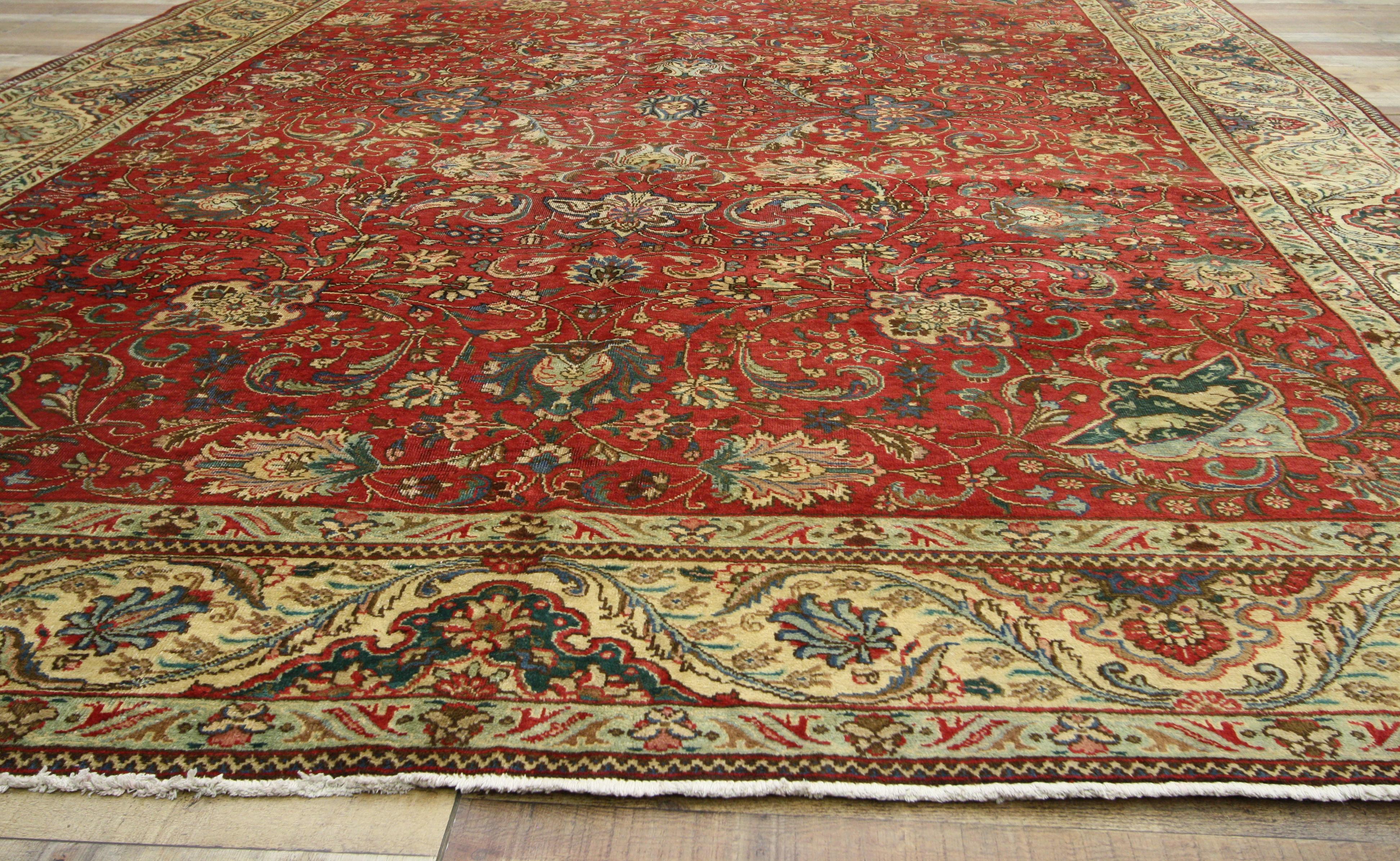 Vintage Vintage Persischer Täbris-Teppich mit traditionellem Kolonial- und Federal-Stil im Angebot 3