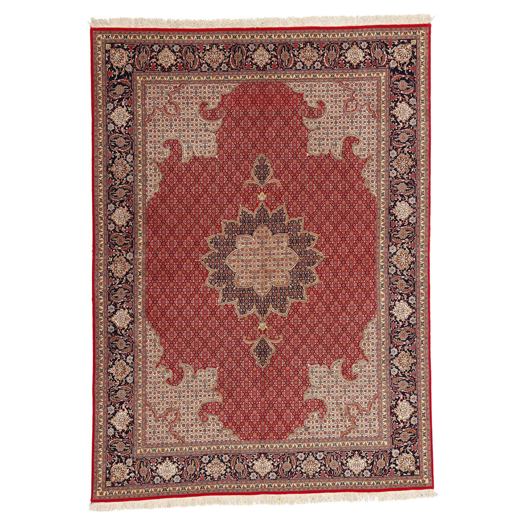 Tapis persan vintage en laine et soie de Tabriz