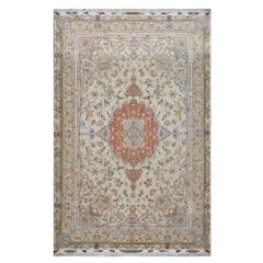 Persischer Täbris-Teppich aus Wolle und Seide, 7x10, Elfenbein & Lachs, handgefertigt