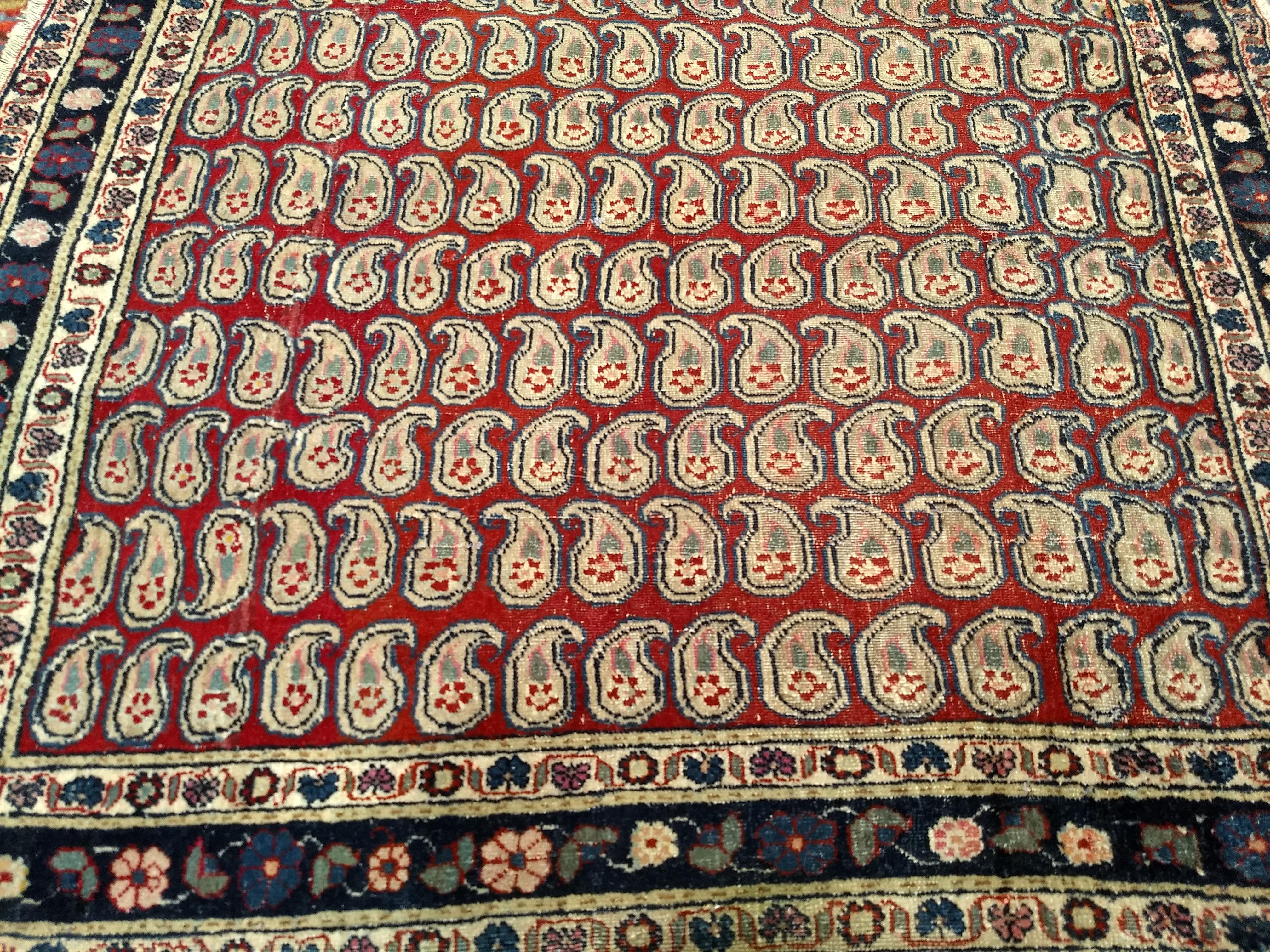 XX secolo Tappeto persiano d'epoca Tehran con motivo Paisley all'infinito in rosso, blu e verde in vendita