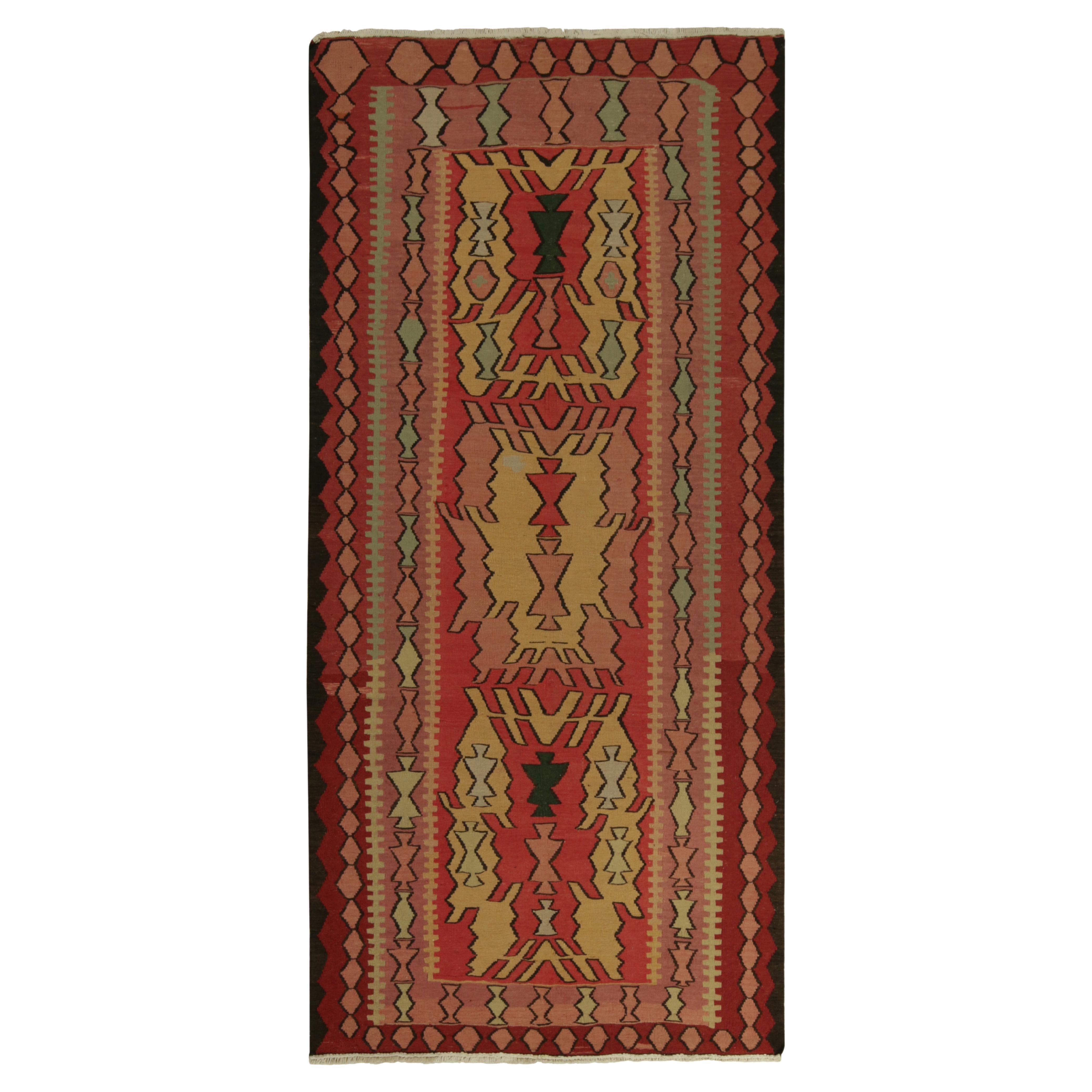 Persischer Stammeskunst-Kelim-Teppich in Rot, Rosa und Gold mit Muster