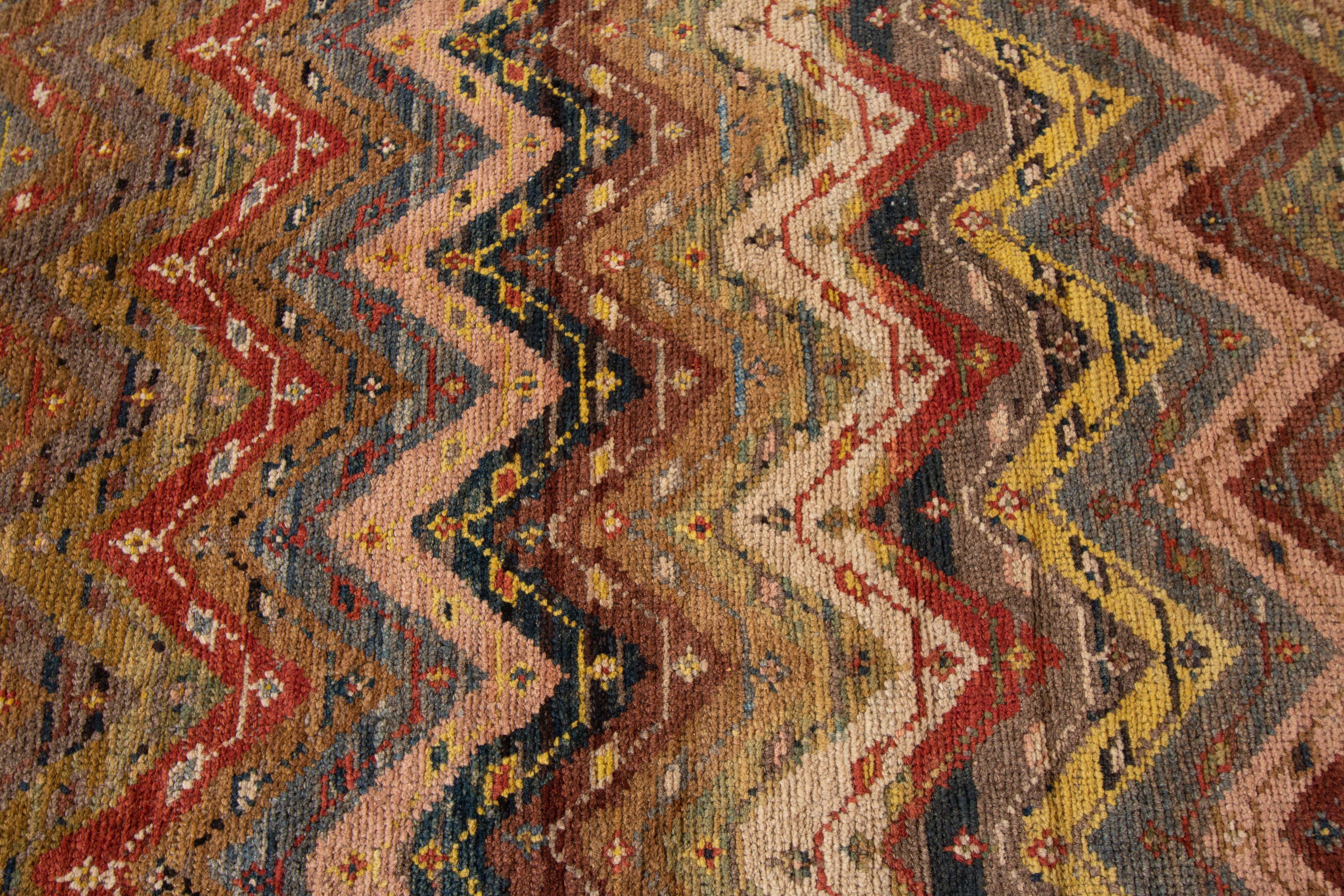 20ième siècle Tapis persan vintage en laine tribale en vente