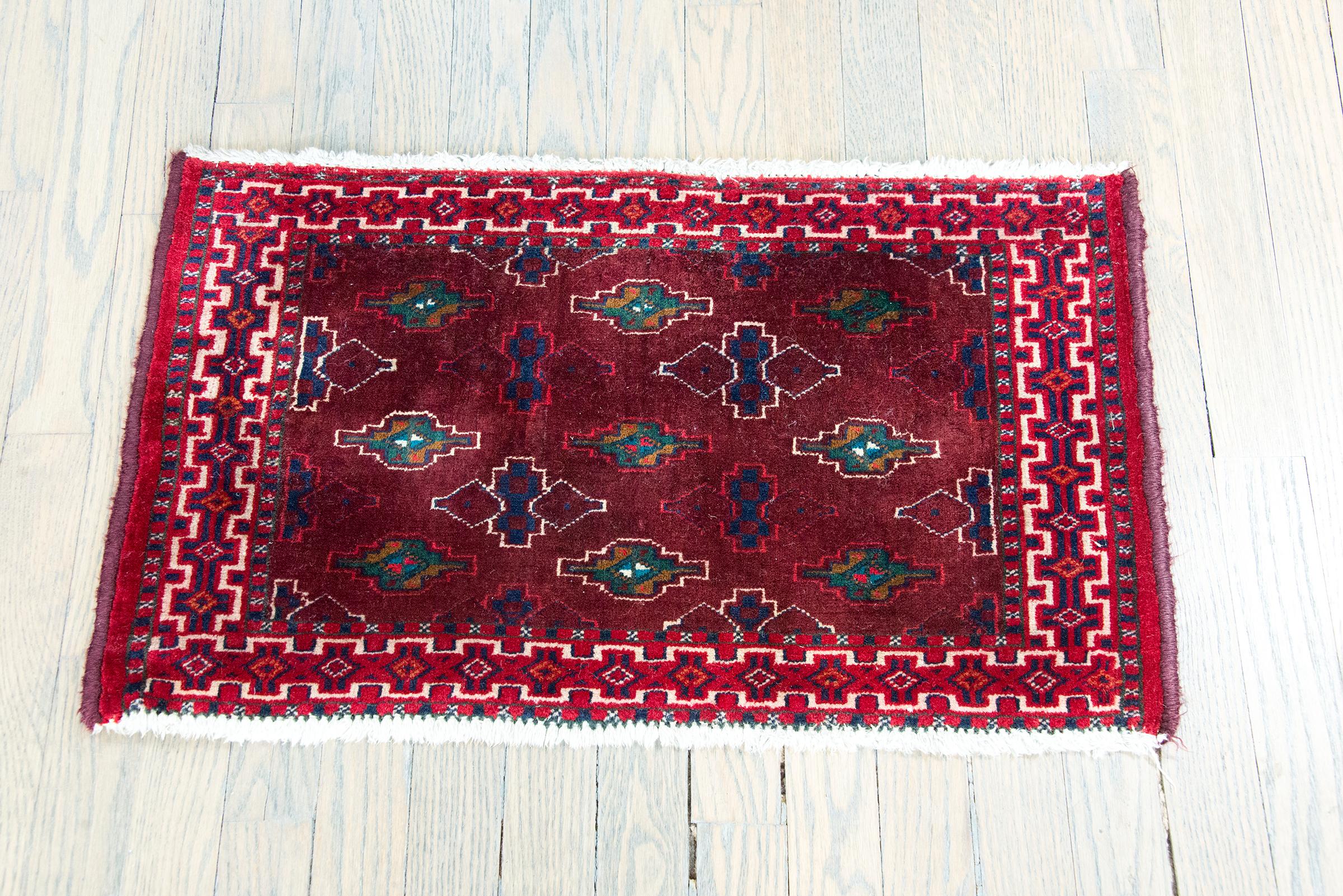 Tapis persan vintage du Turkmen en vente 5
