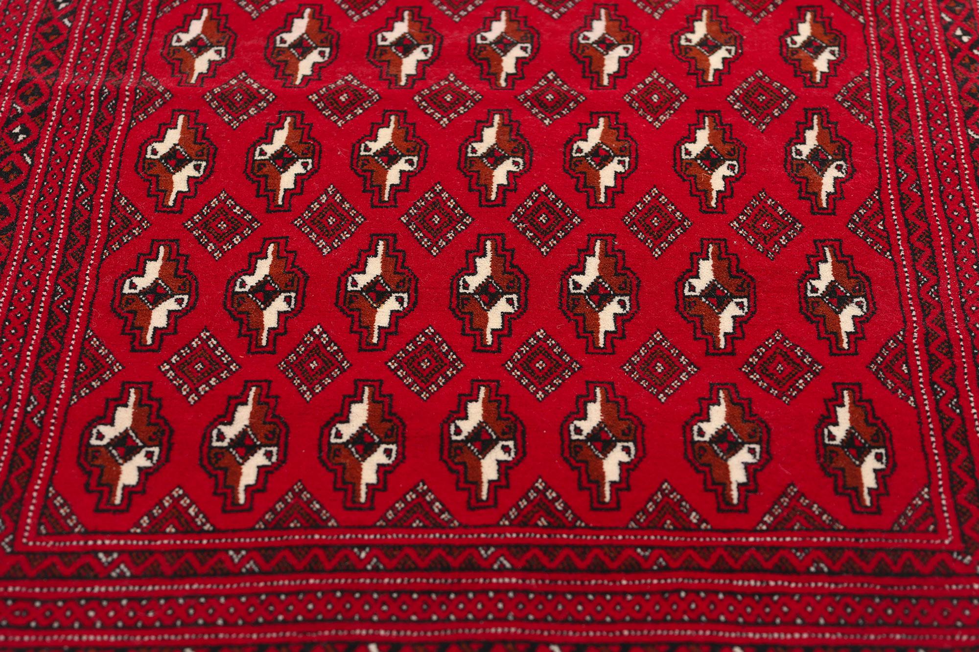 Vintage Persisch Turkoman Tekke Teppich im Zustand „Gut“ im Angebot in Dallas, TX