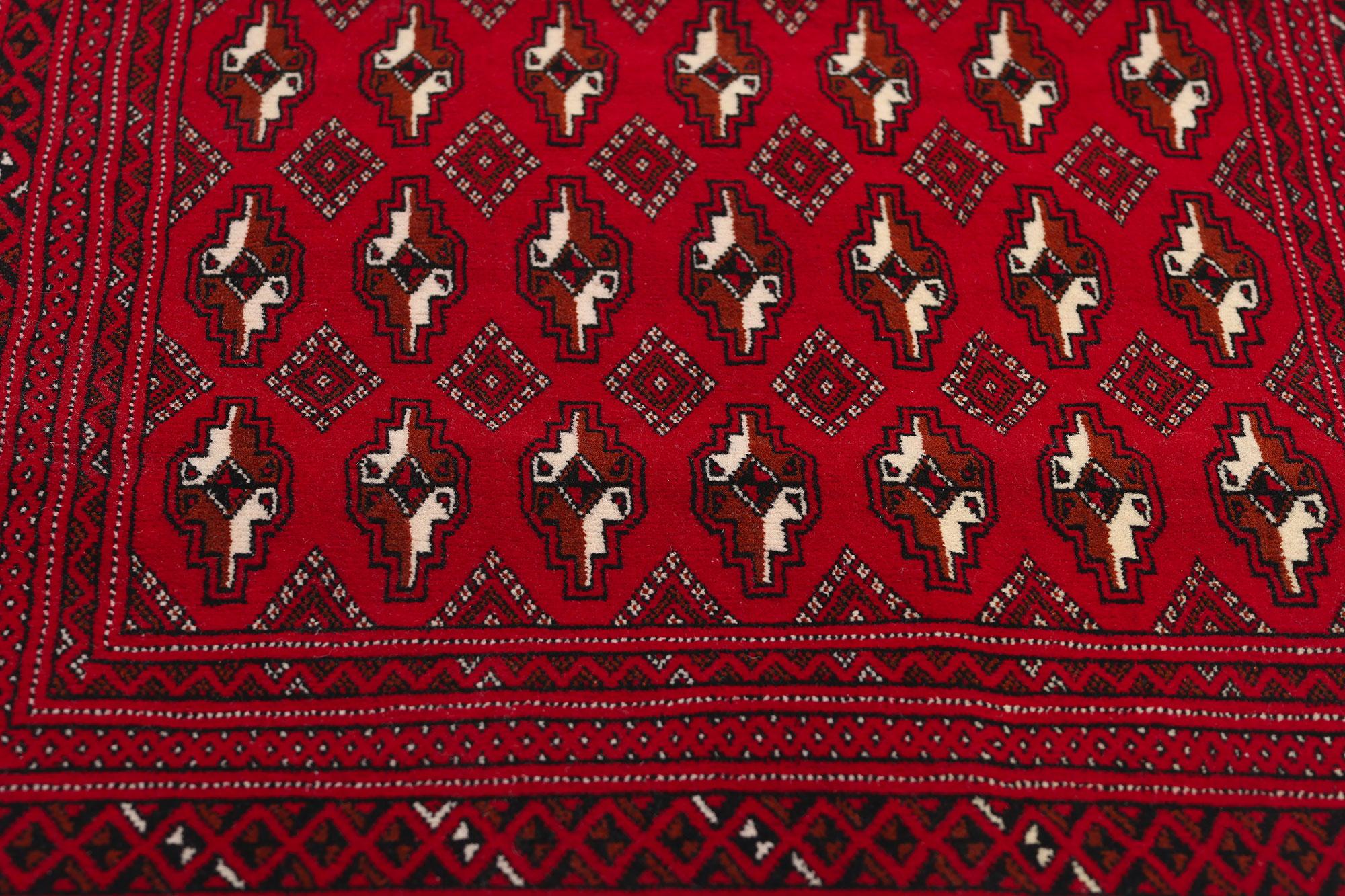 Vintage Persisch Turkoman Tekke Teppich im Zustand „Gut“ im Angebot in Dallas, TX
