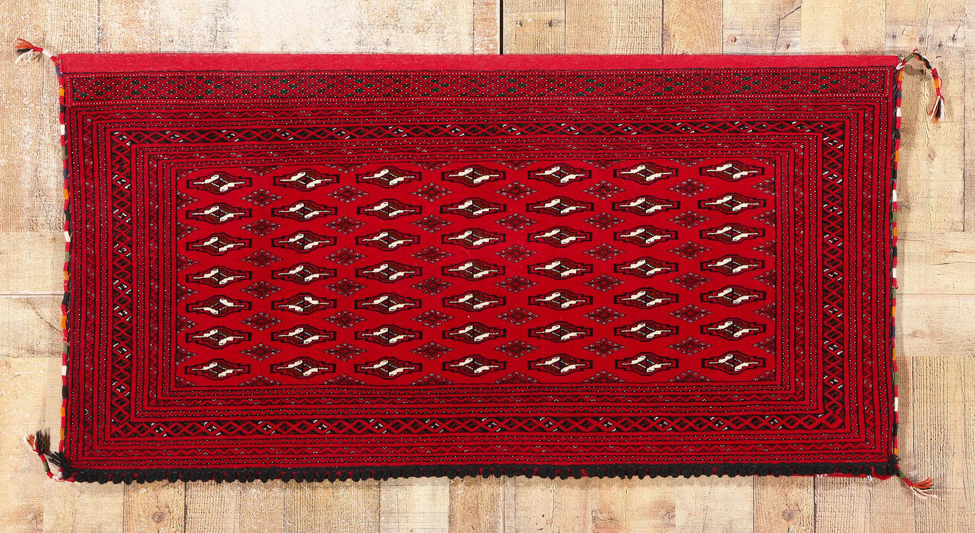 Tappeto persiano d'epoca Turkoman Tekke in vendita 1
