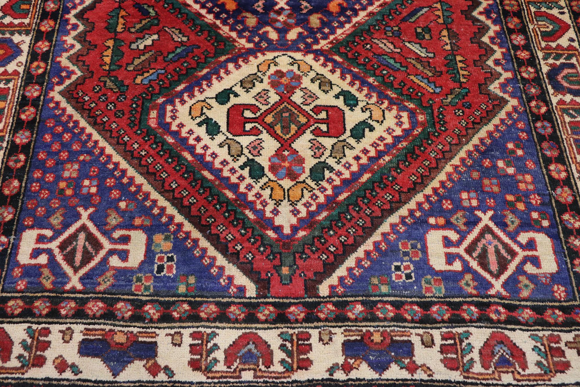Vintage Persian Viss Rug with Tribal Style In Good Condition For Sale In Dallas, TX