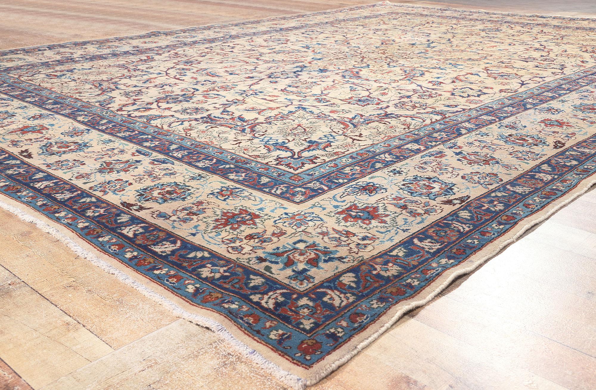 20ième siècle Tapis persan Yazd, 09'09 x 13'10 en vente