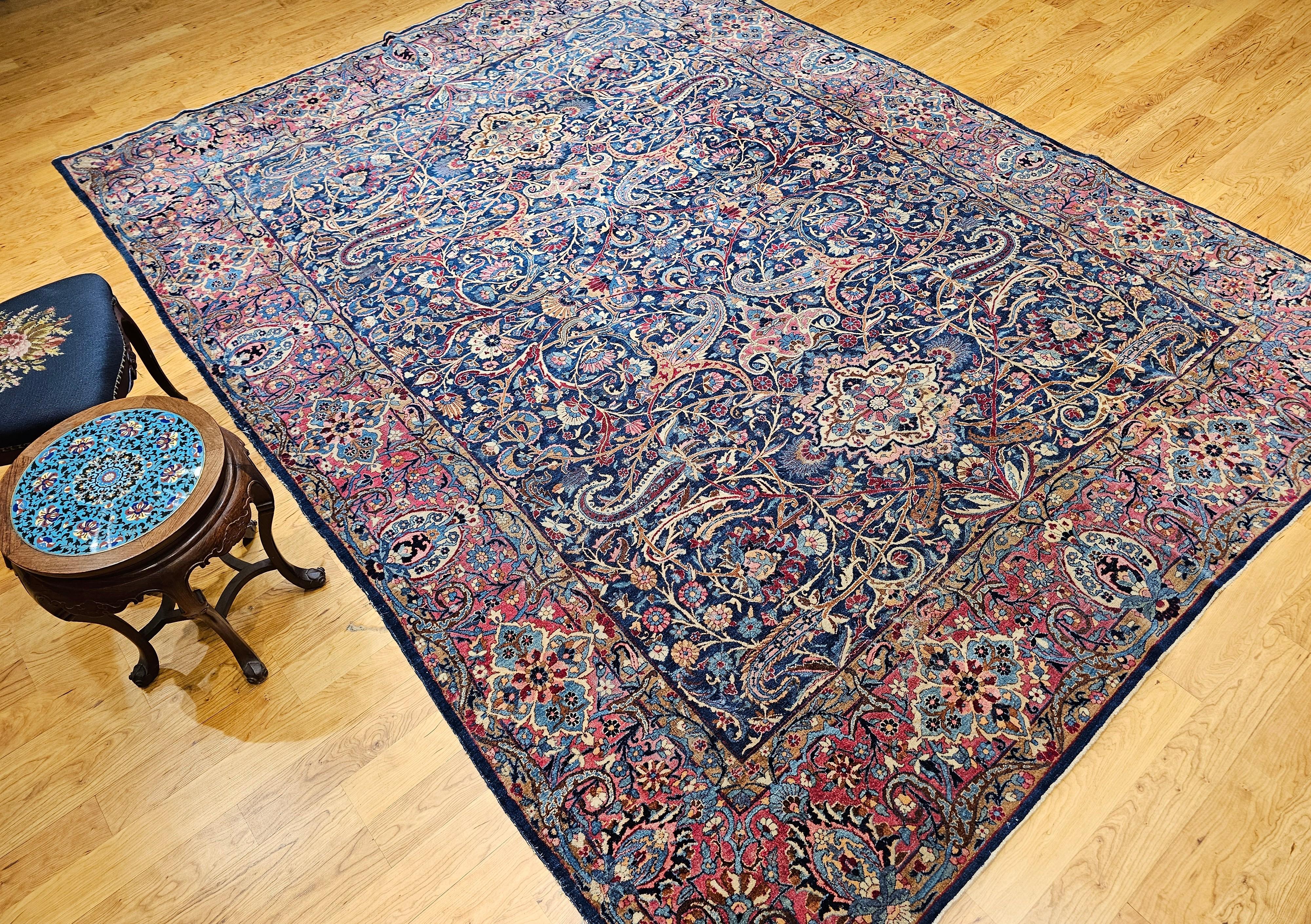 Persischer Yazd Vintage-Teppich in Zimmergröße mit Blumenmuster in Marineblau, Blau, Rot im Angebot 10