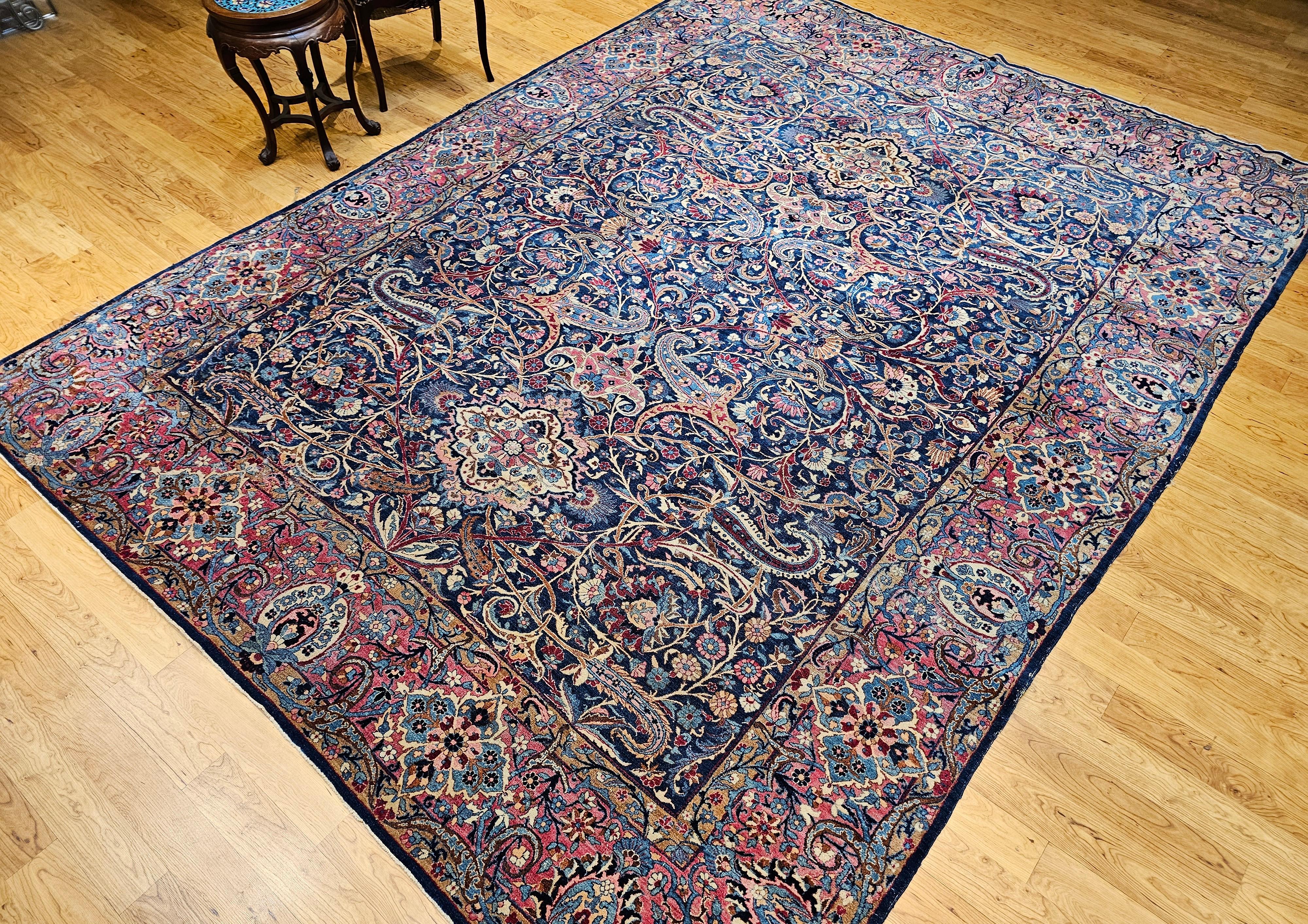 Persischer Yazd Vintage-Teppich in Zimmergröße mit Blumenmuster in Marineblau, Blau, Rot im Angebot 12