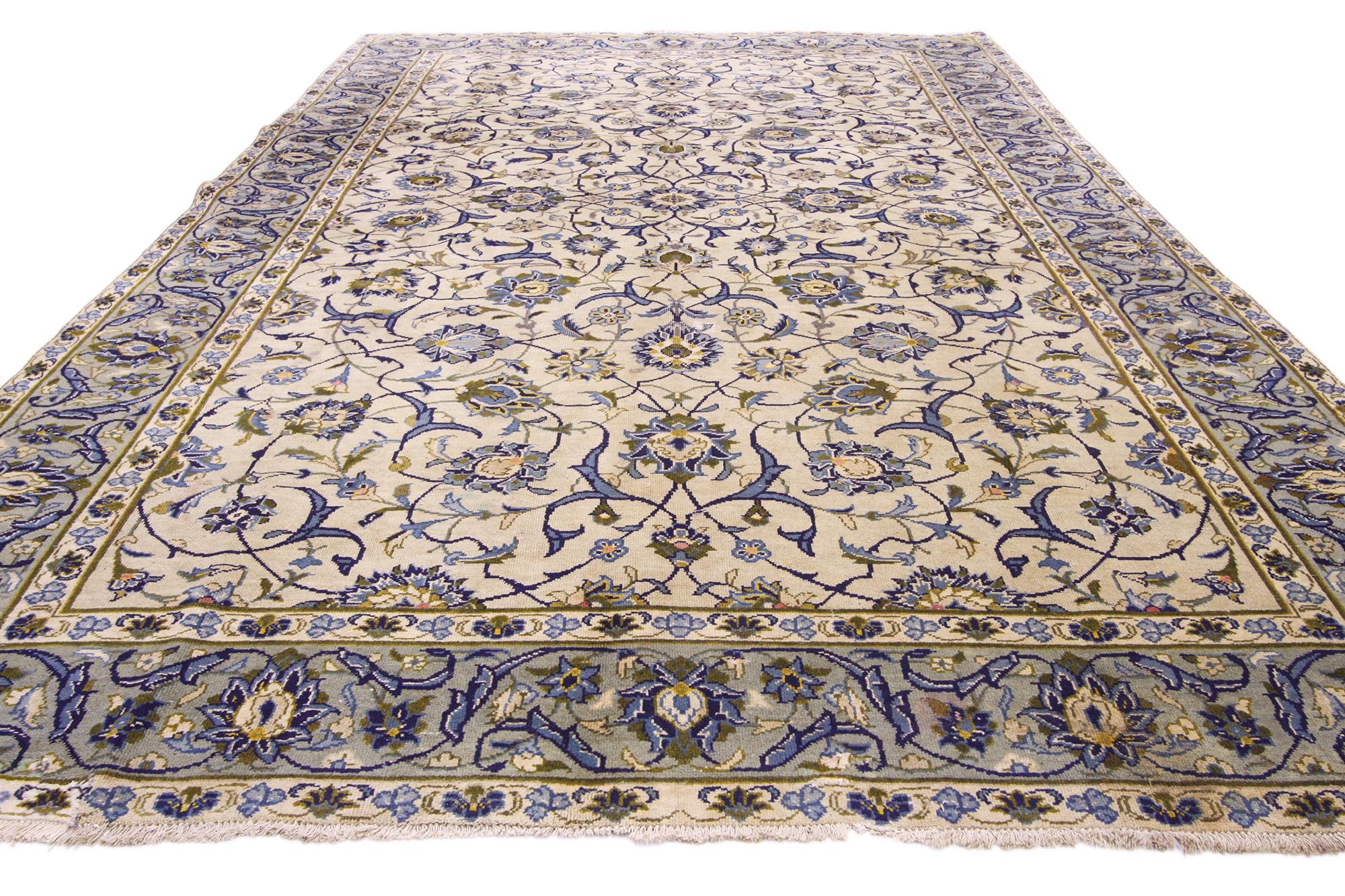 Kashan Vintage Ivory Persian Yazd Rug, Timeless Sophistication Meets Neoclassical Style For Sale