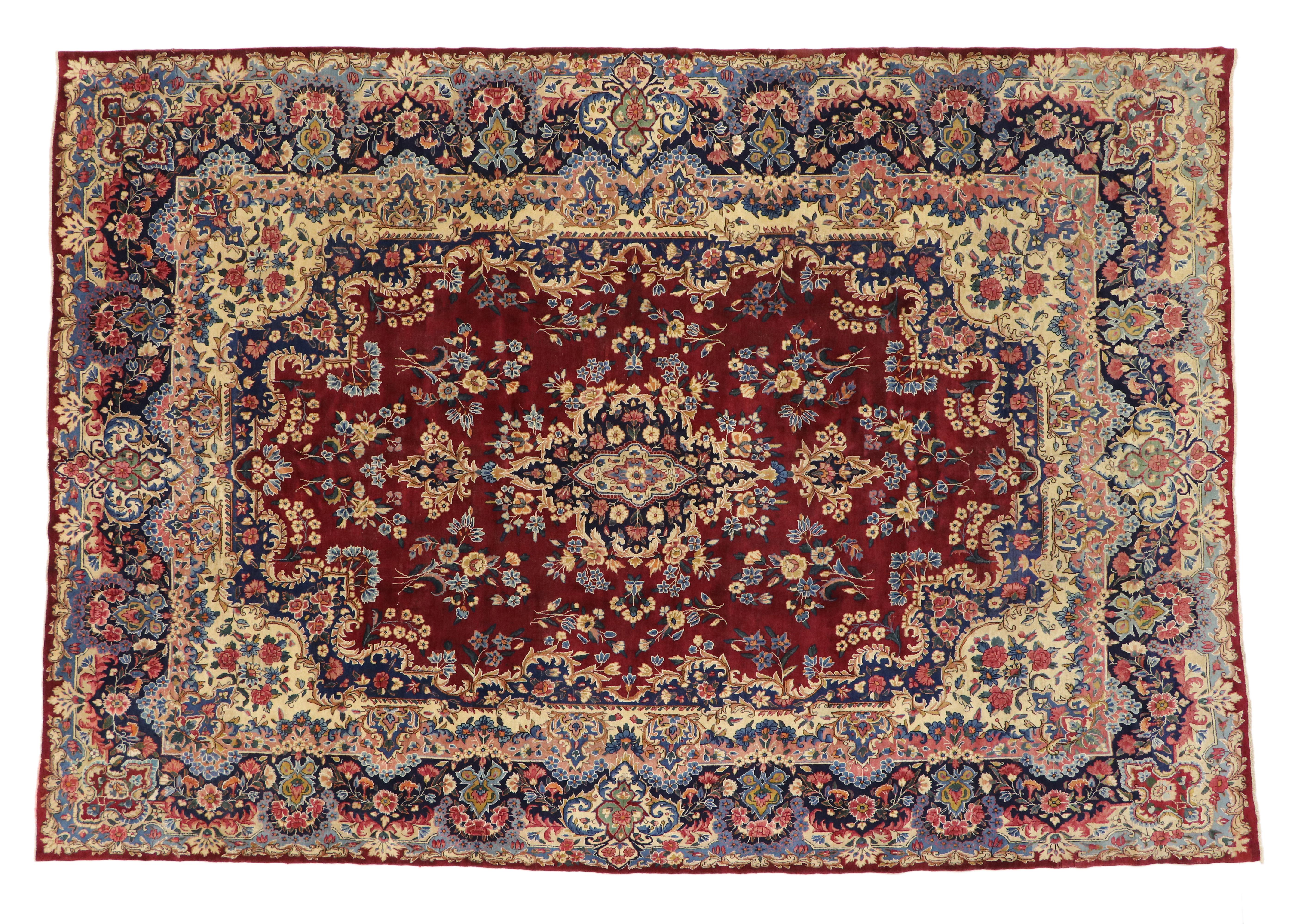 Vintage Persian Yazd Rug with Traditional English and Old World Style For Sale 2