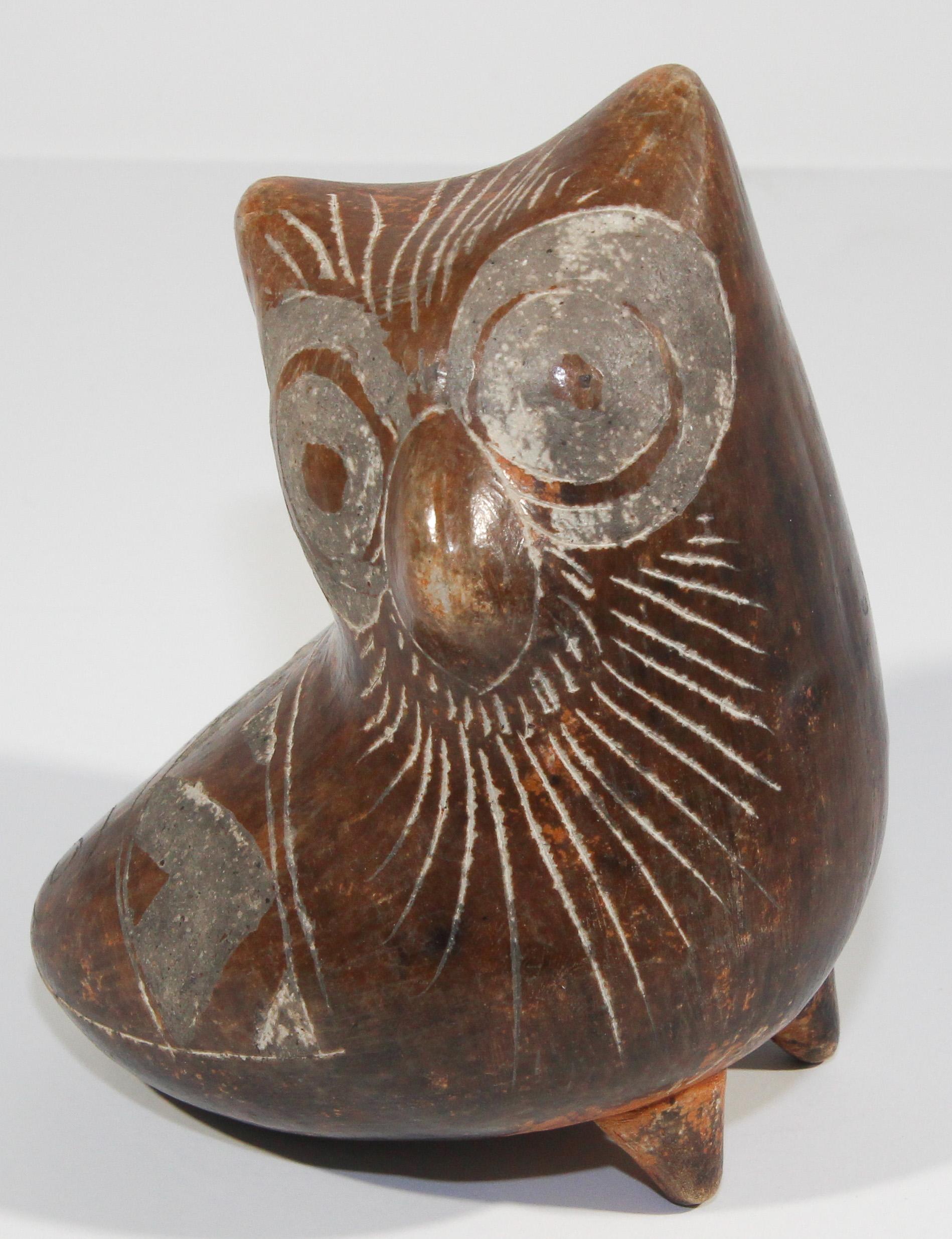 Vintage Peru Chimu Style Owl Sculpture 4