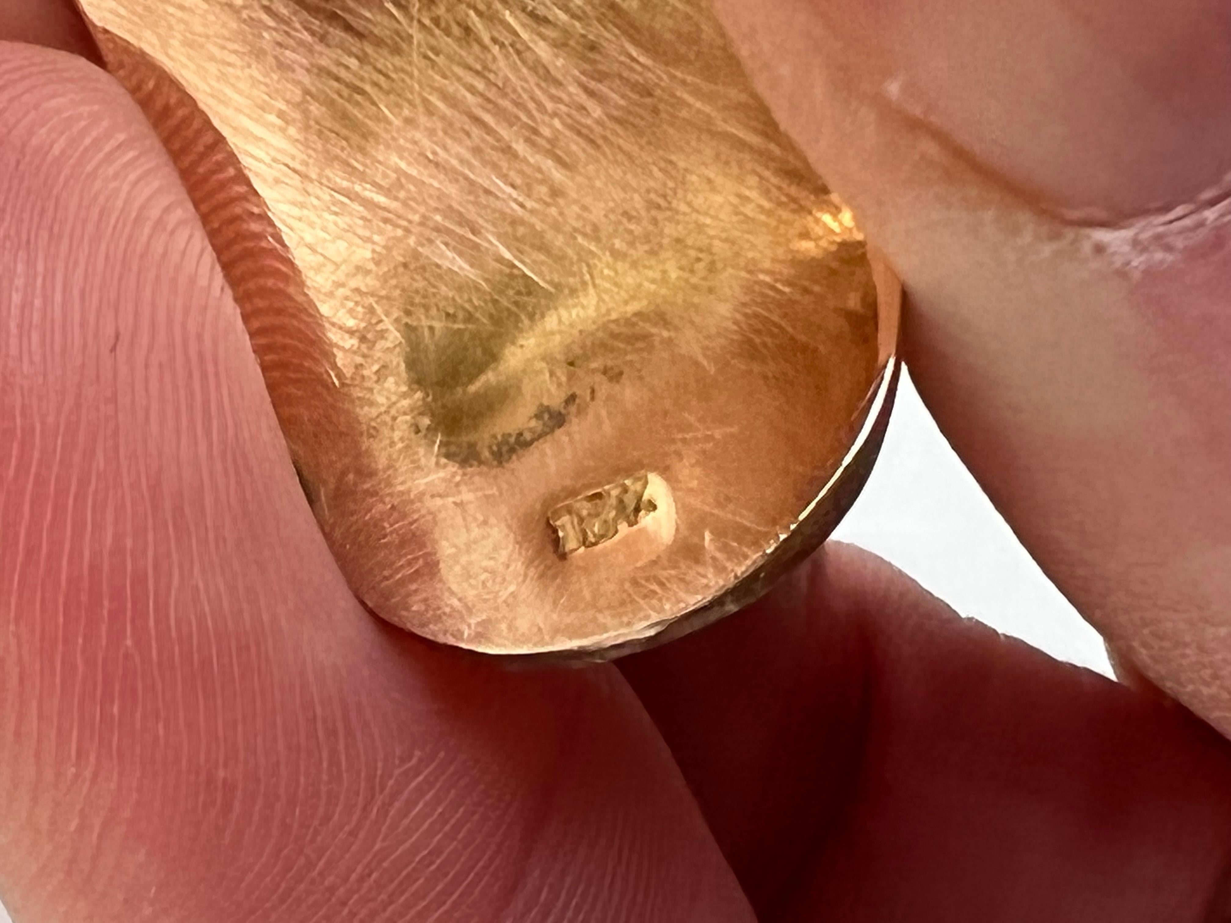 Vintage Peruvian Figural 18K Yellow Gold Bangle Bracelet In Good Condition In San Francisco, CA