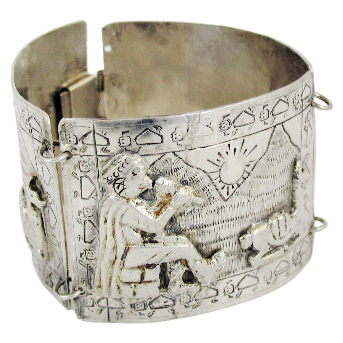 Vintage Peruvian Silver Bracelet from Industria Peruana, 1920s