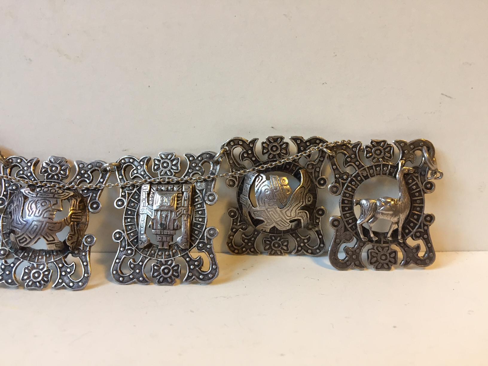 Bracelet et collier péruvien vintage à panneaux en argent avec décor d'encre et symboles Bon état - En vente à Esbjerg, DK